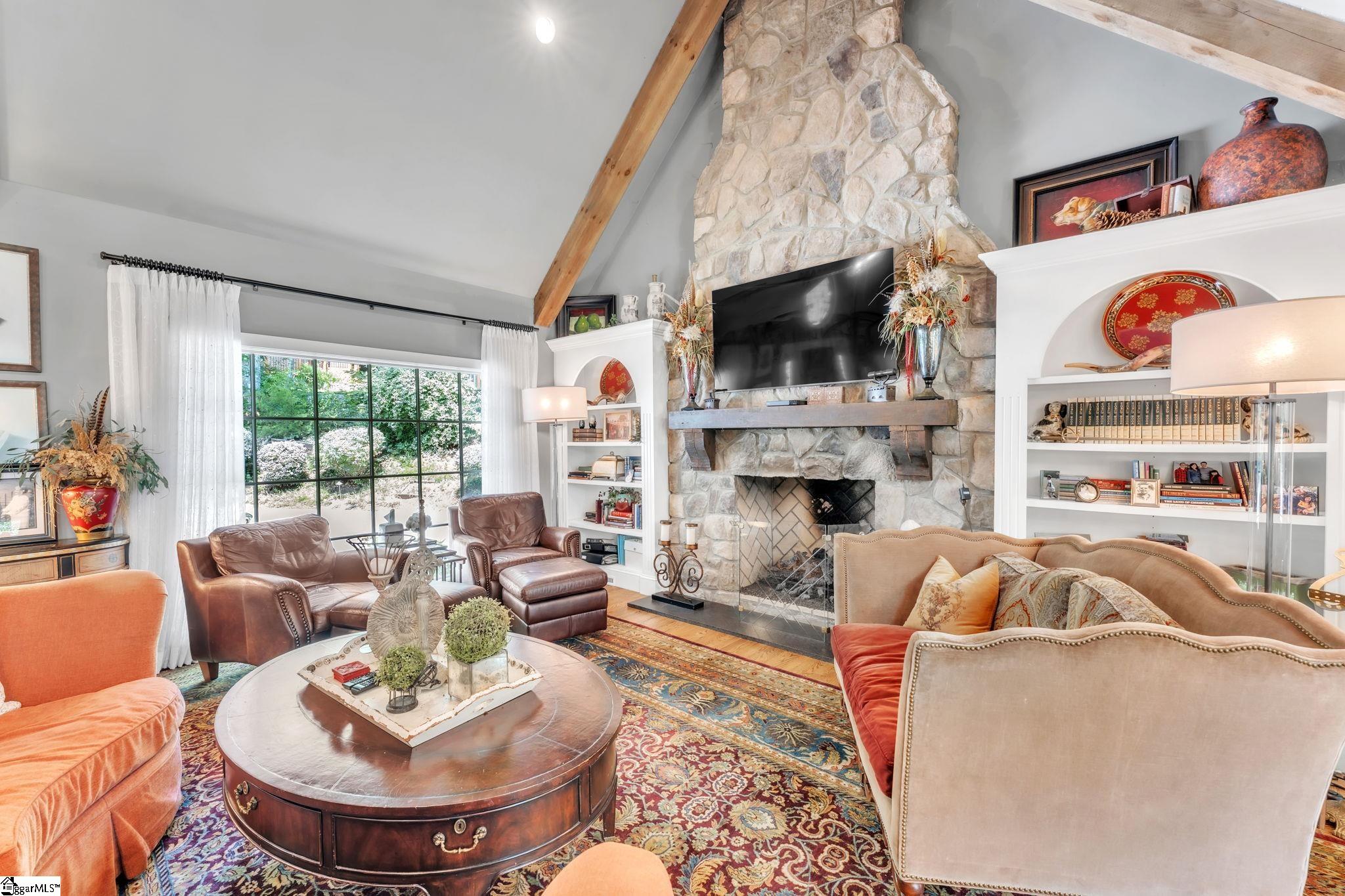 100 Woodhaven Drive Greenville, SC 29609