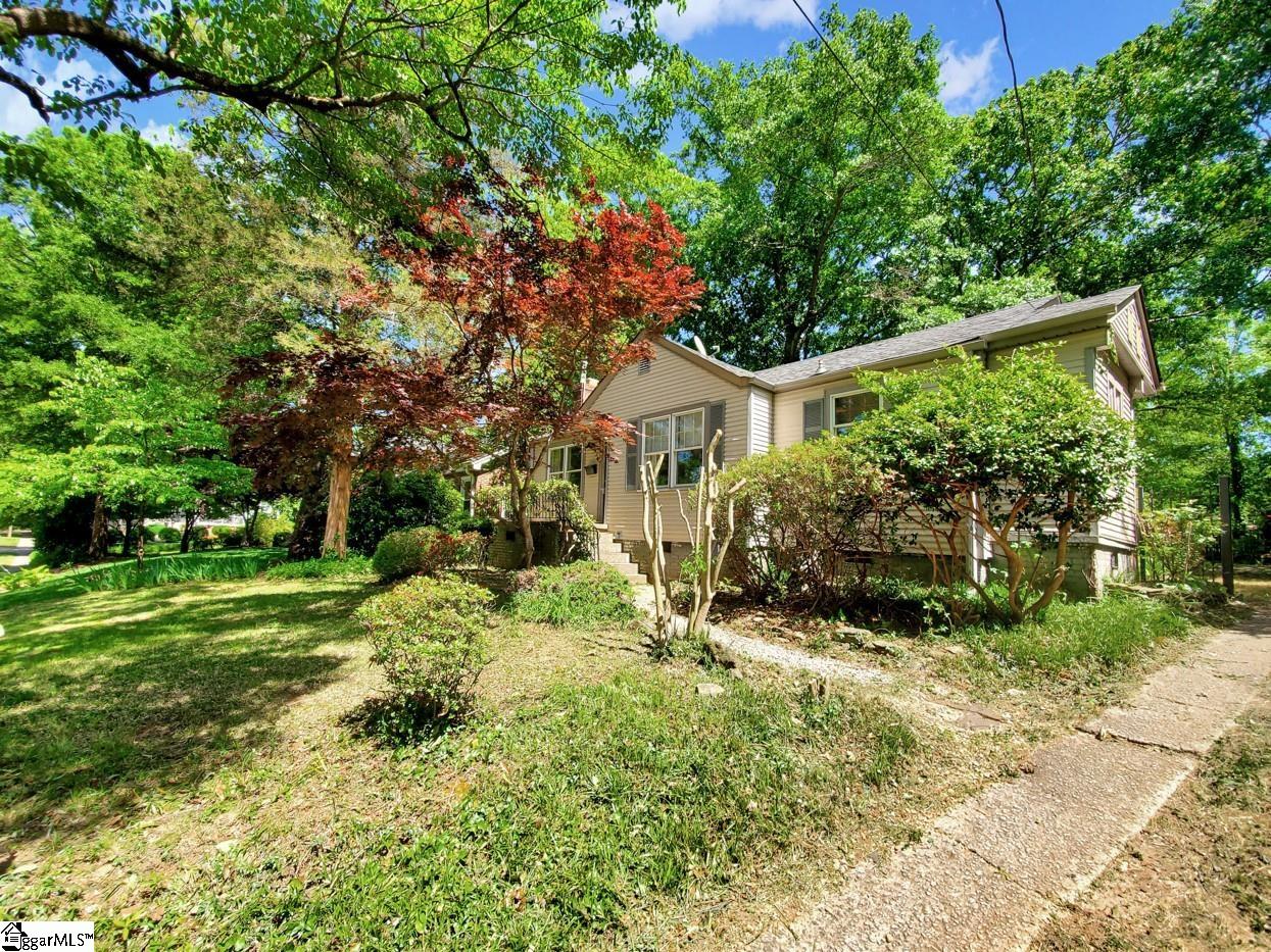 17 Arthur Avenue Greenville, SC 29605