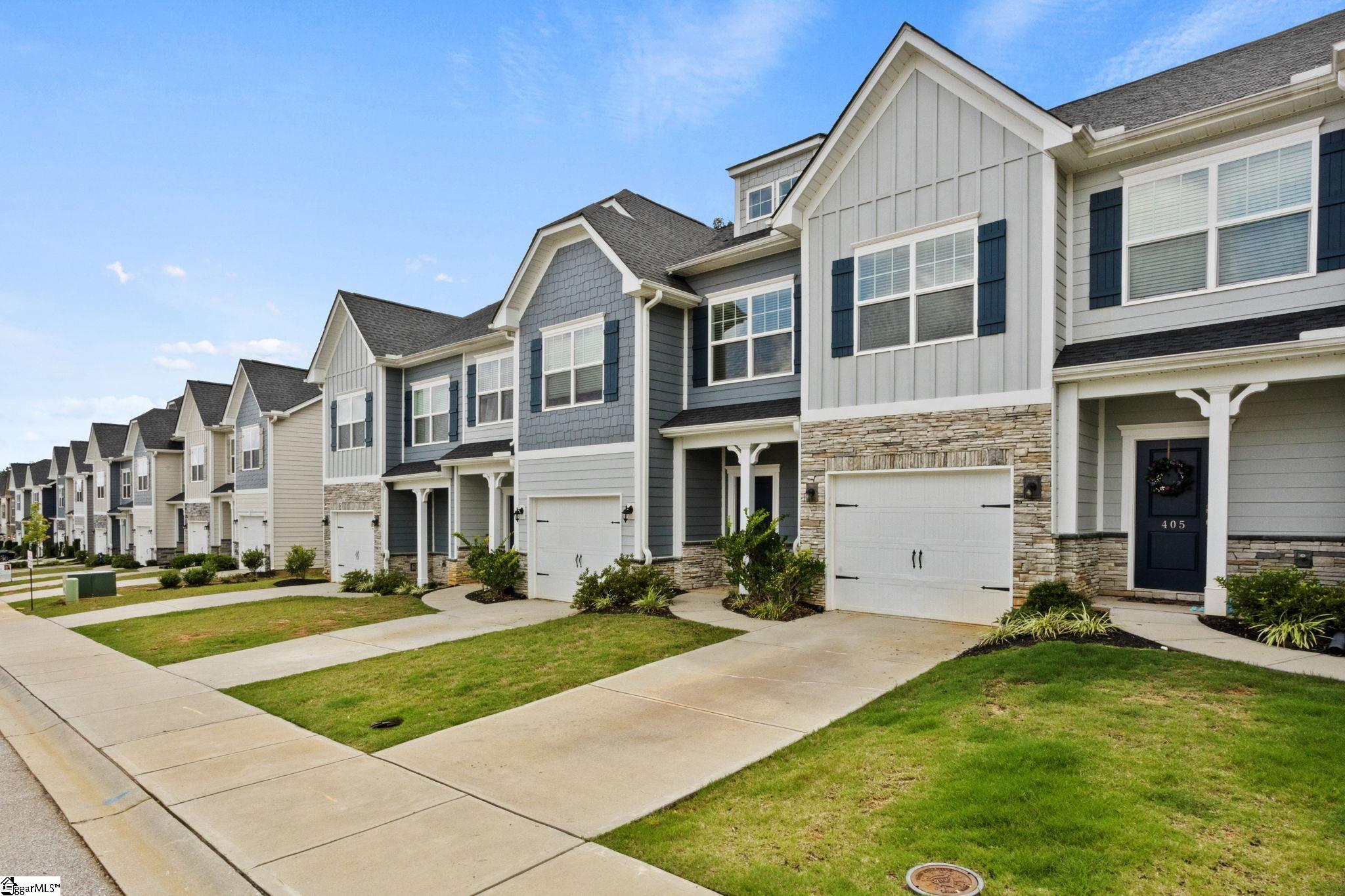 403 Hartland Place Simpsonville, SC 29680