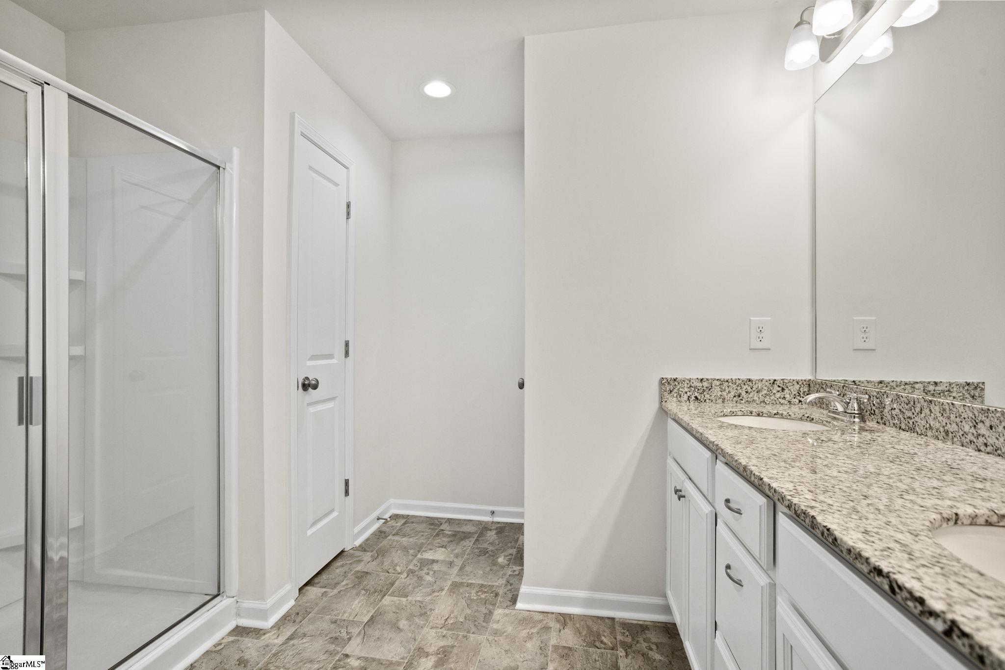 403 Hartland Place Simpsonville, SC 29680
