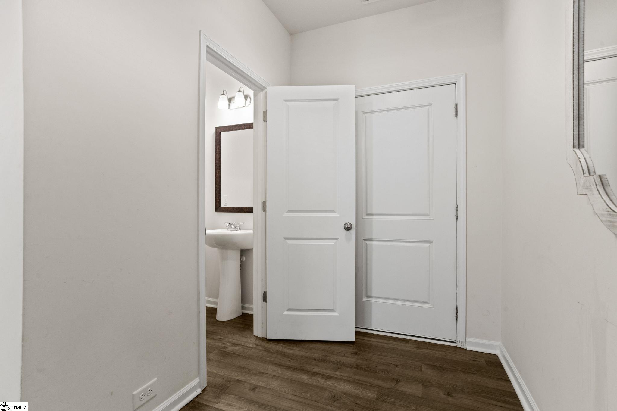 403 Hartland Place Simpsonville, SC 29680