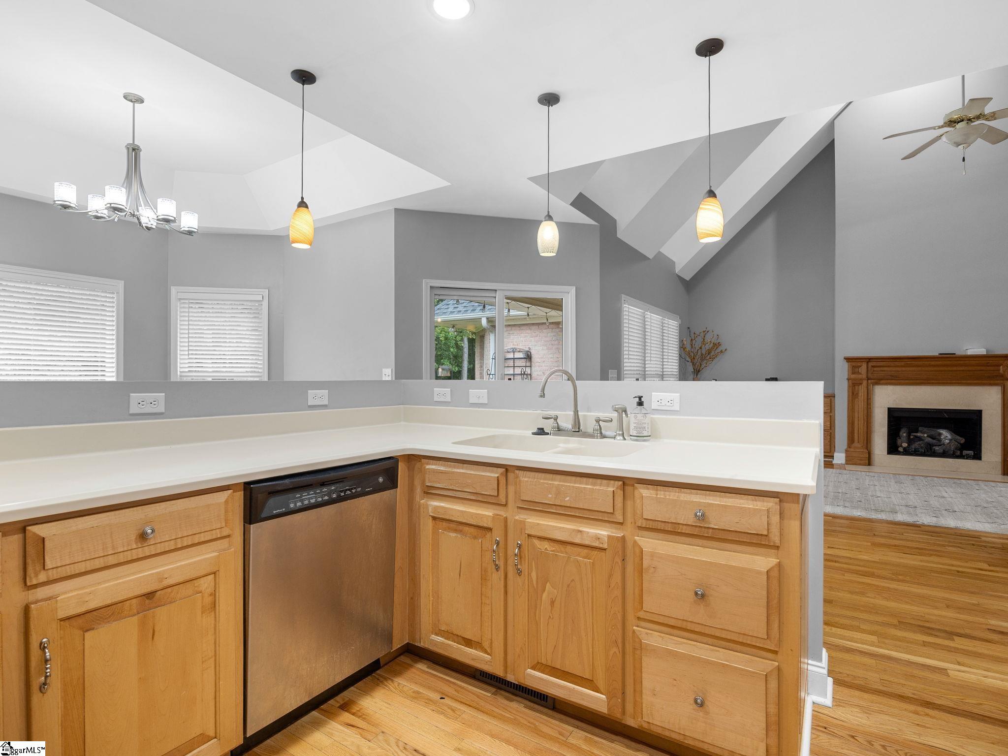 387 Congaree Road Roebuck, SC 29376