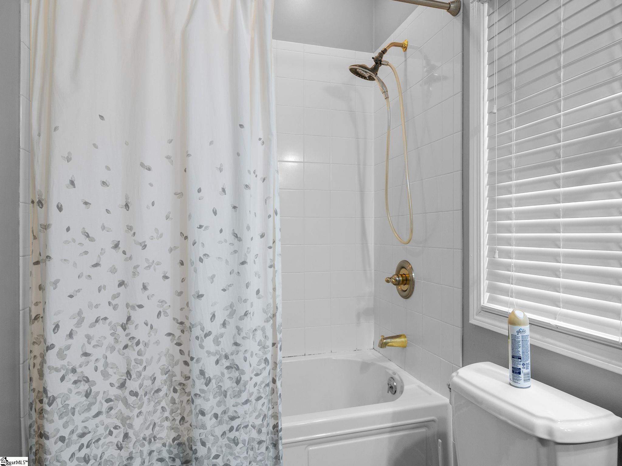 387 Congaree Road Roebuck, SC 29376