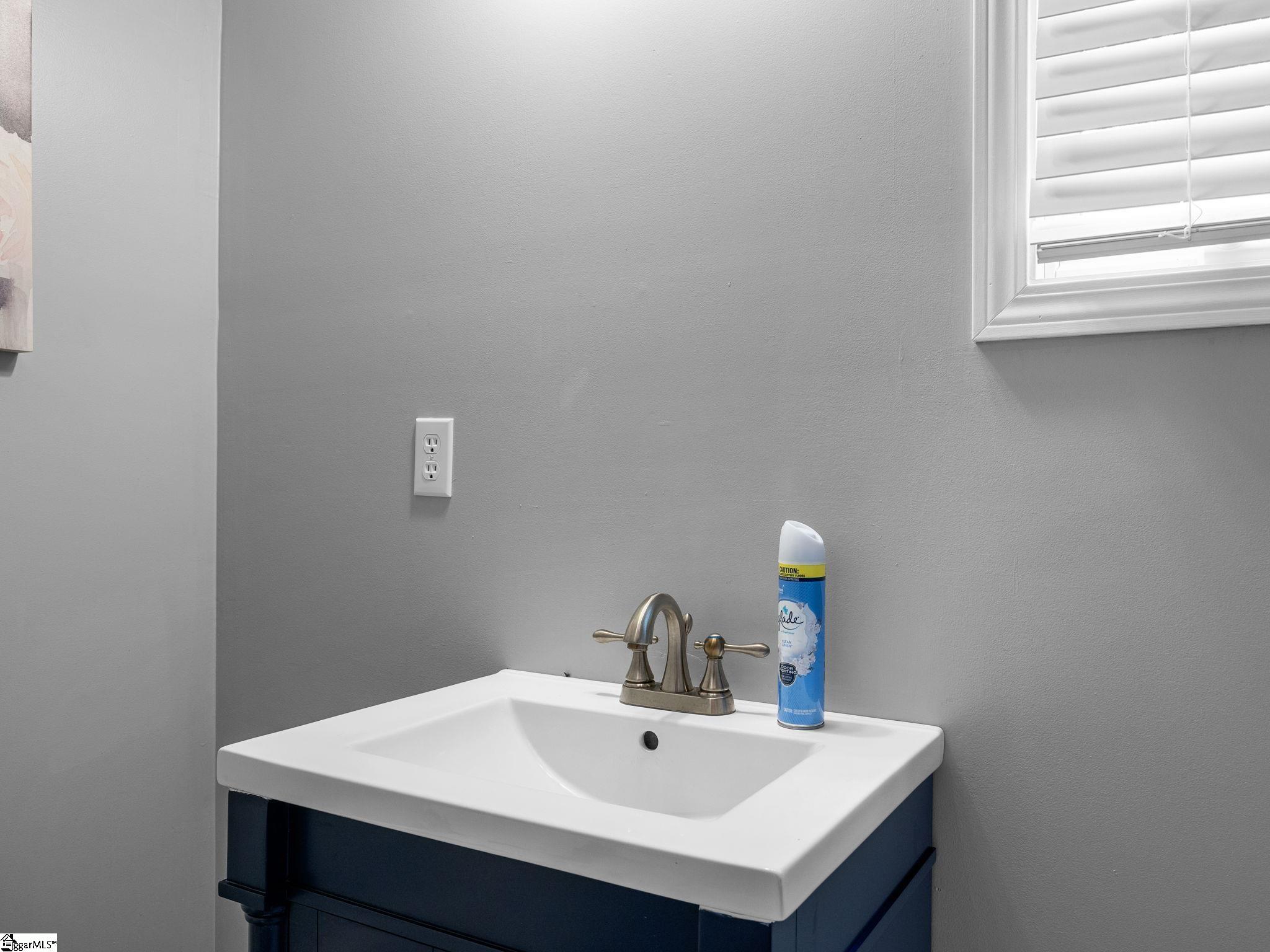 387 Congaree Road Roebuck, SC 29376