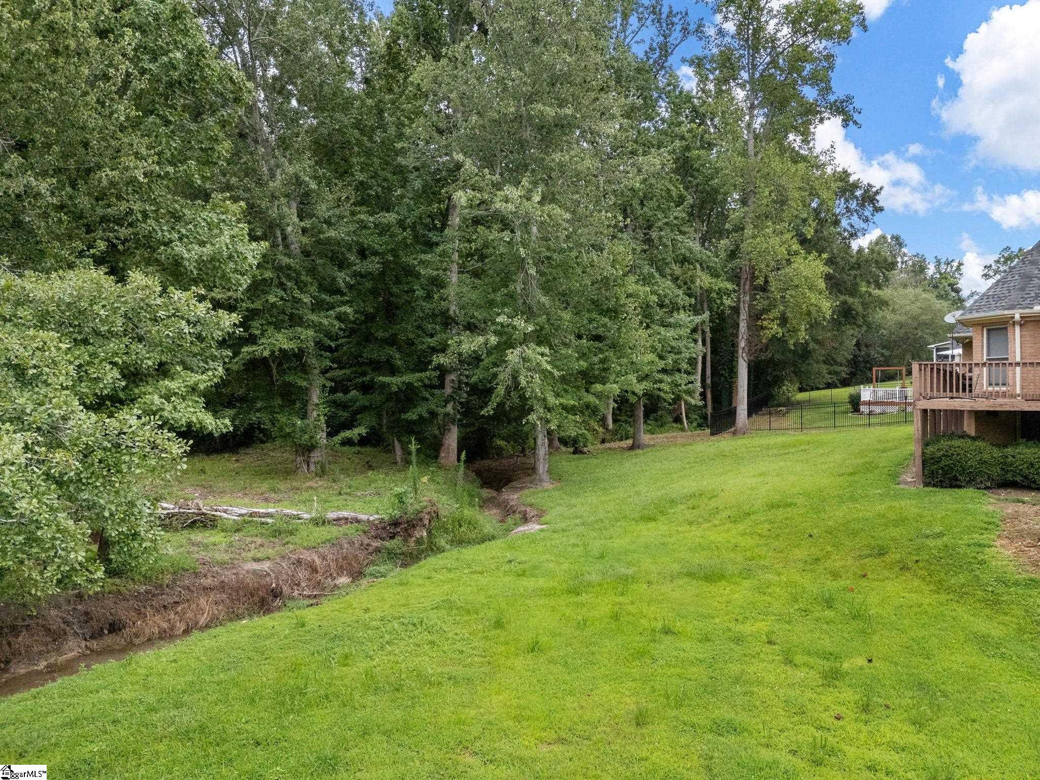387 Congaree Road Roebuck, SC 29376