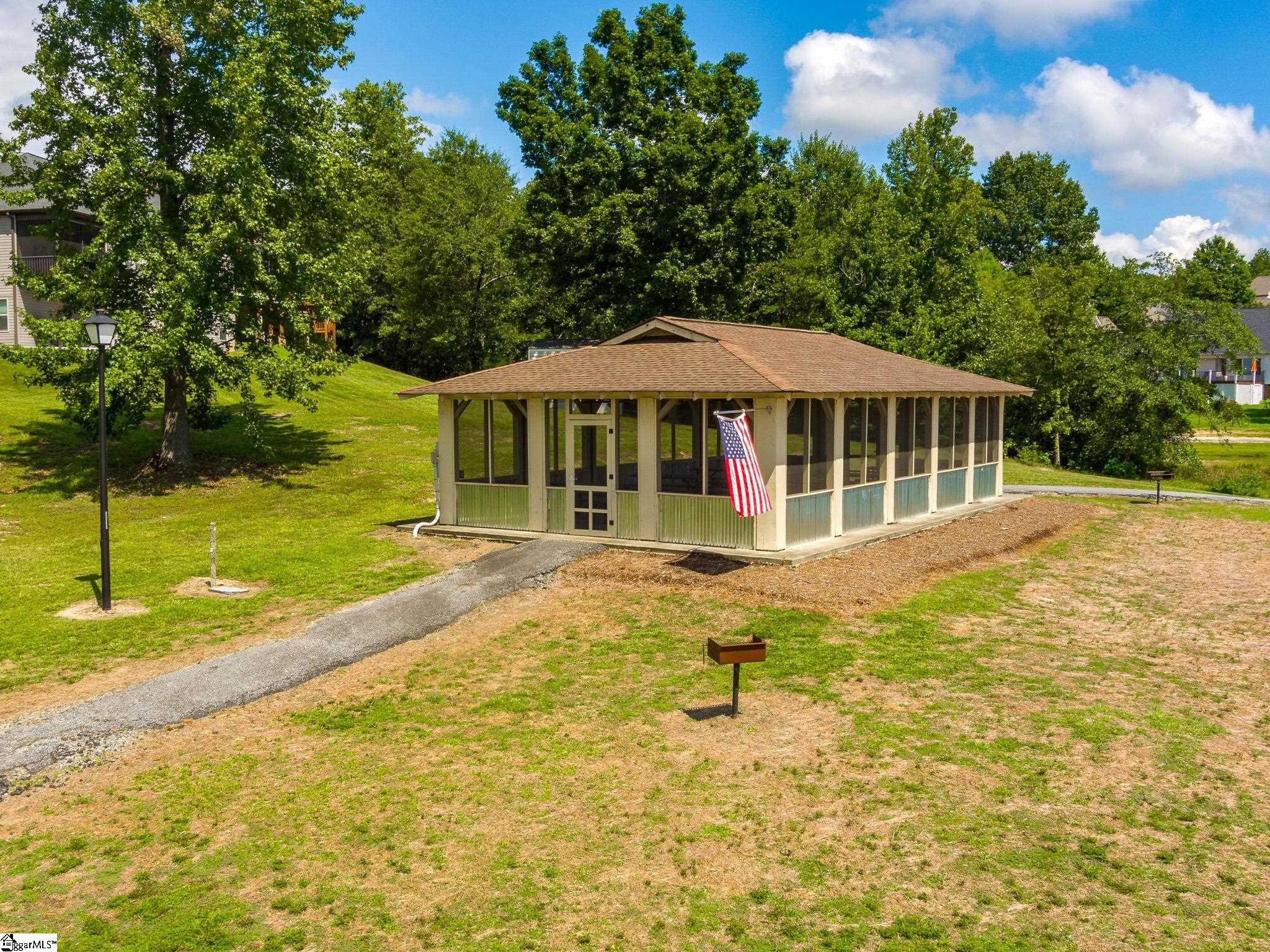 387 Congaree Road Roebuck, SC 29376