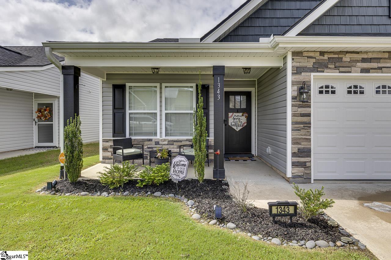 1343 Lindale Place Spartanburg, SC 29301
