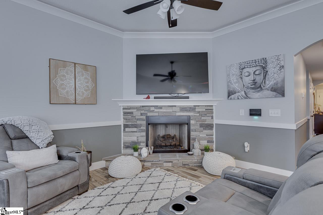 1343 Lindale Place Spartanburg, SC 29301
