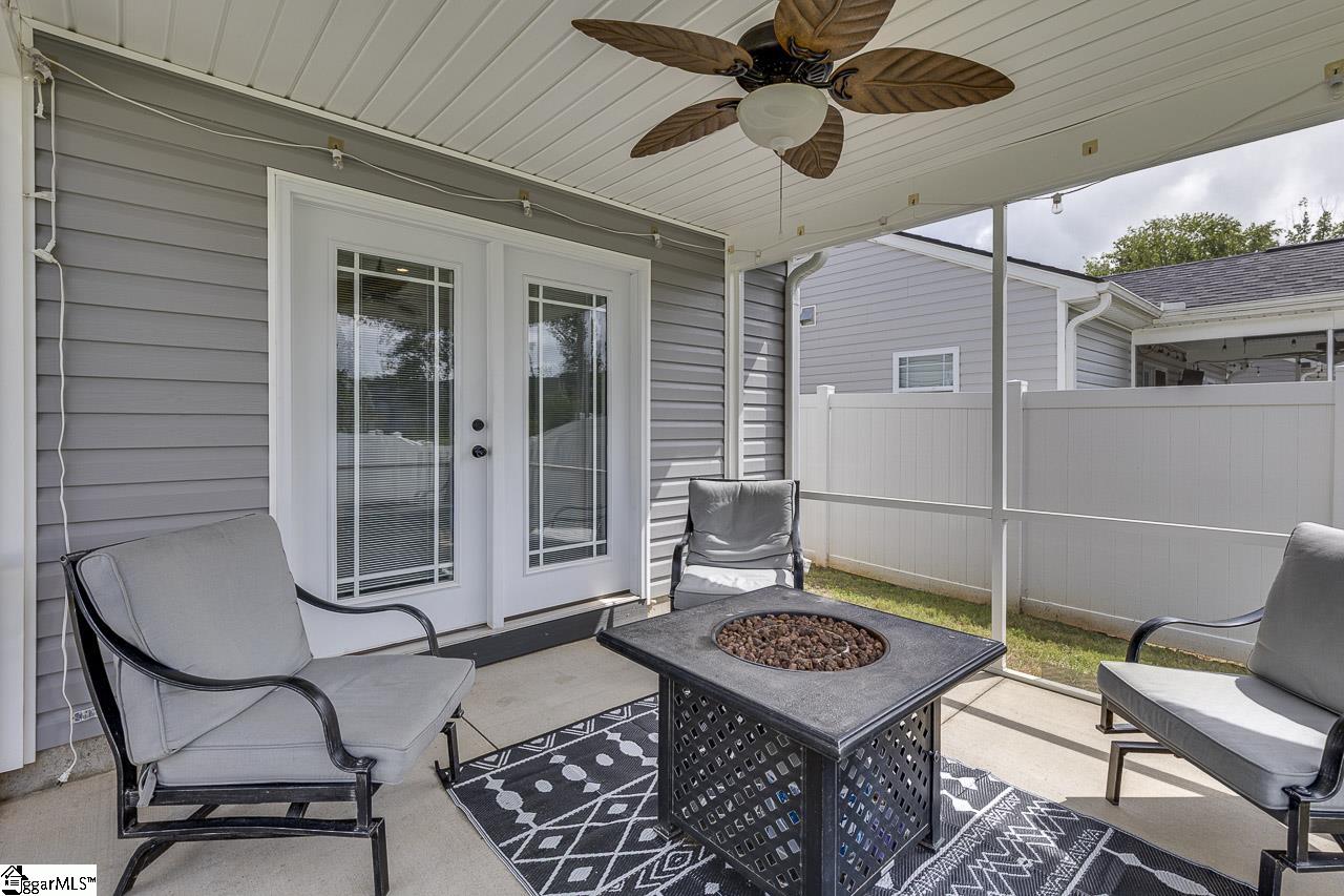 1343 Lindale Place Spartanburg, SC 29301