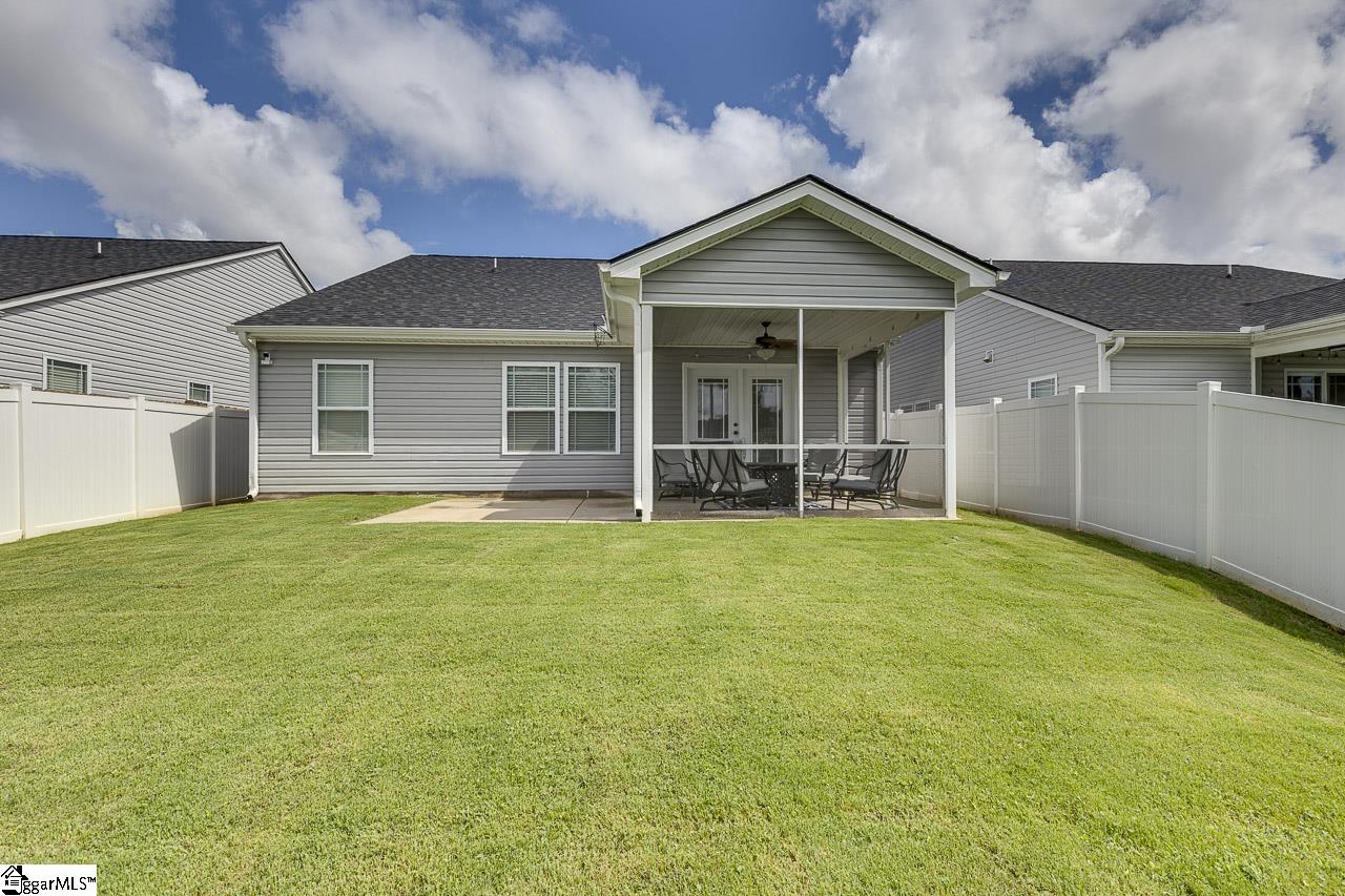 1343 Lindale Place Spartanburg, SC 29301