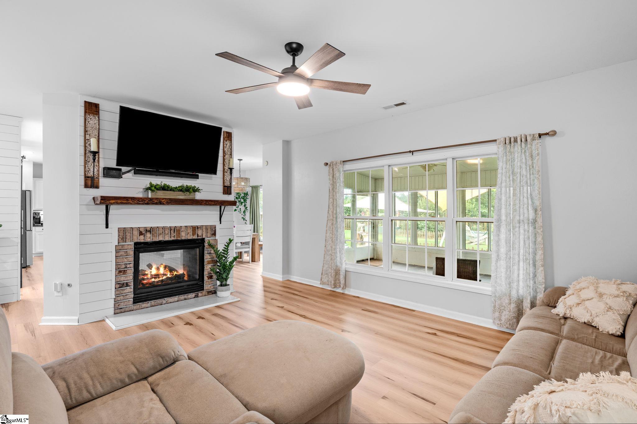 7 Swenson Court Taylors, SC 29687