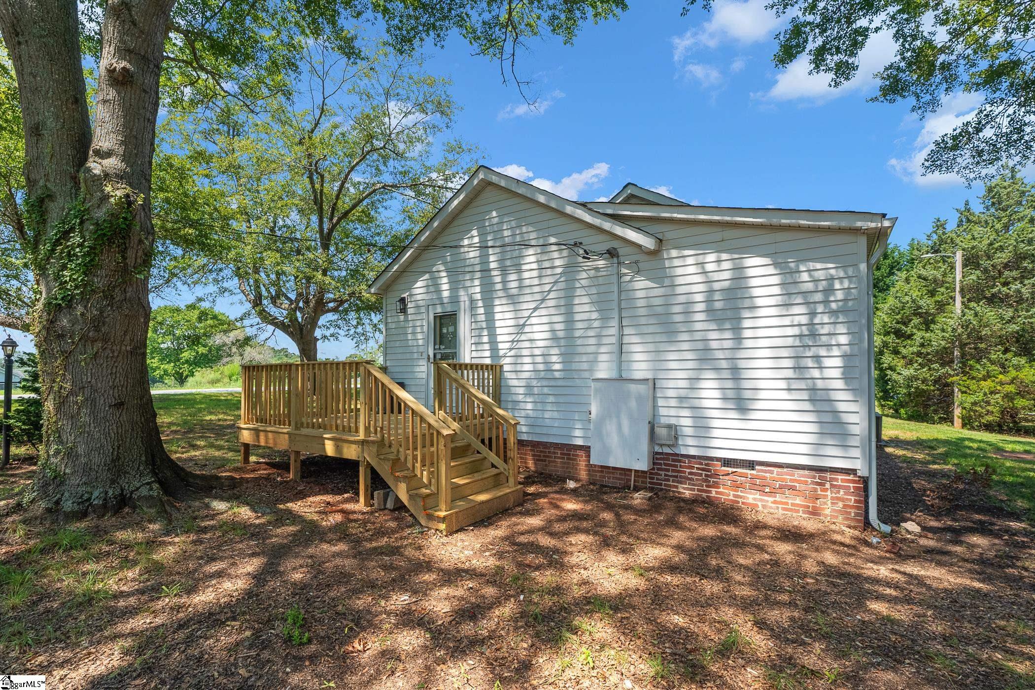 1870 Gap Creek Road Lyman, SC 29365