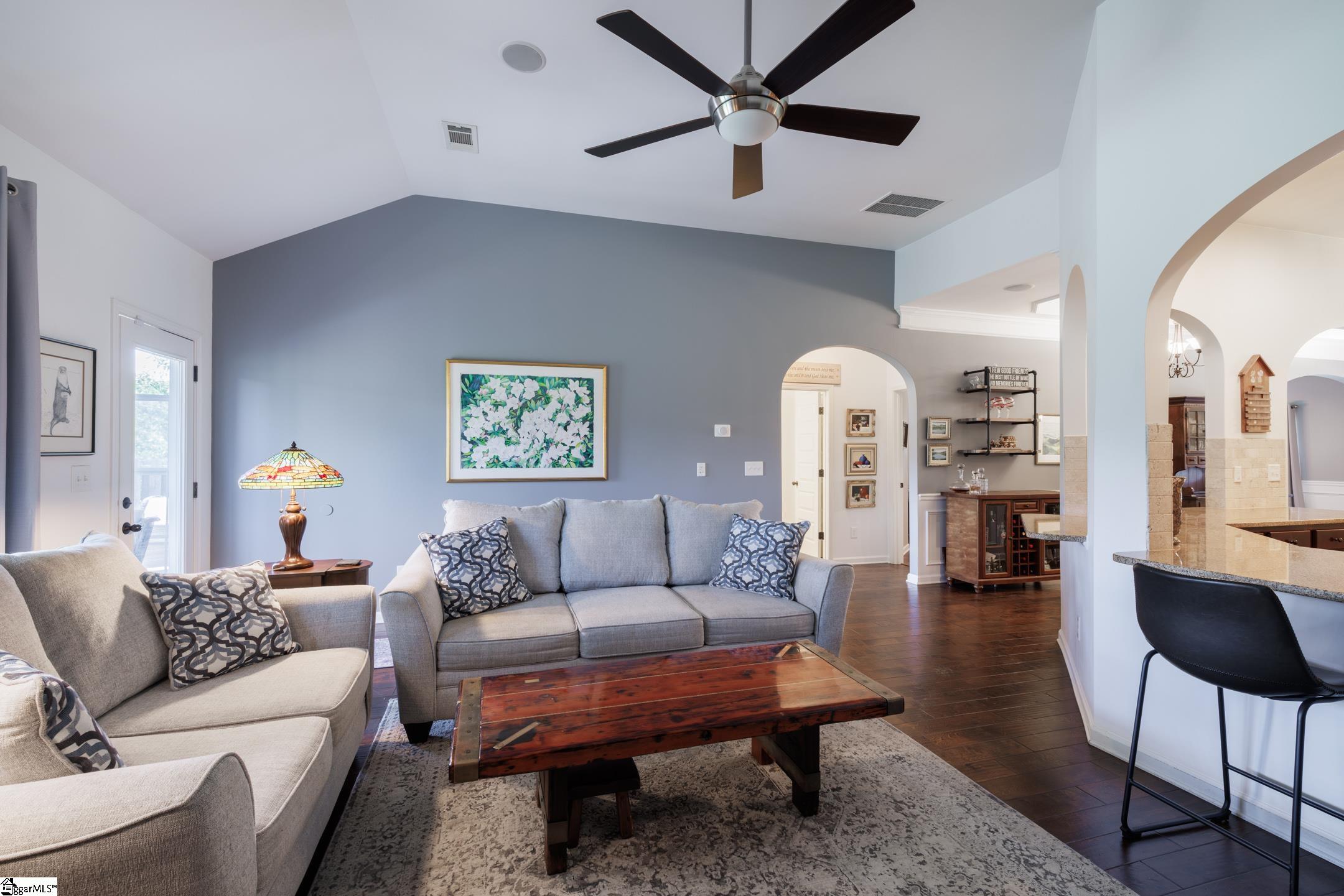 8 Dandie Drive Simpsonville, SC 29680