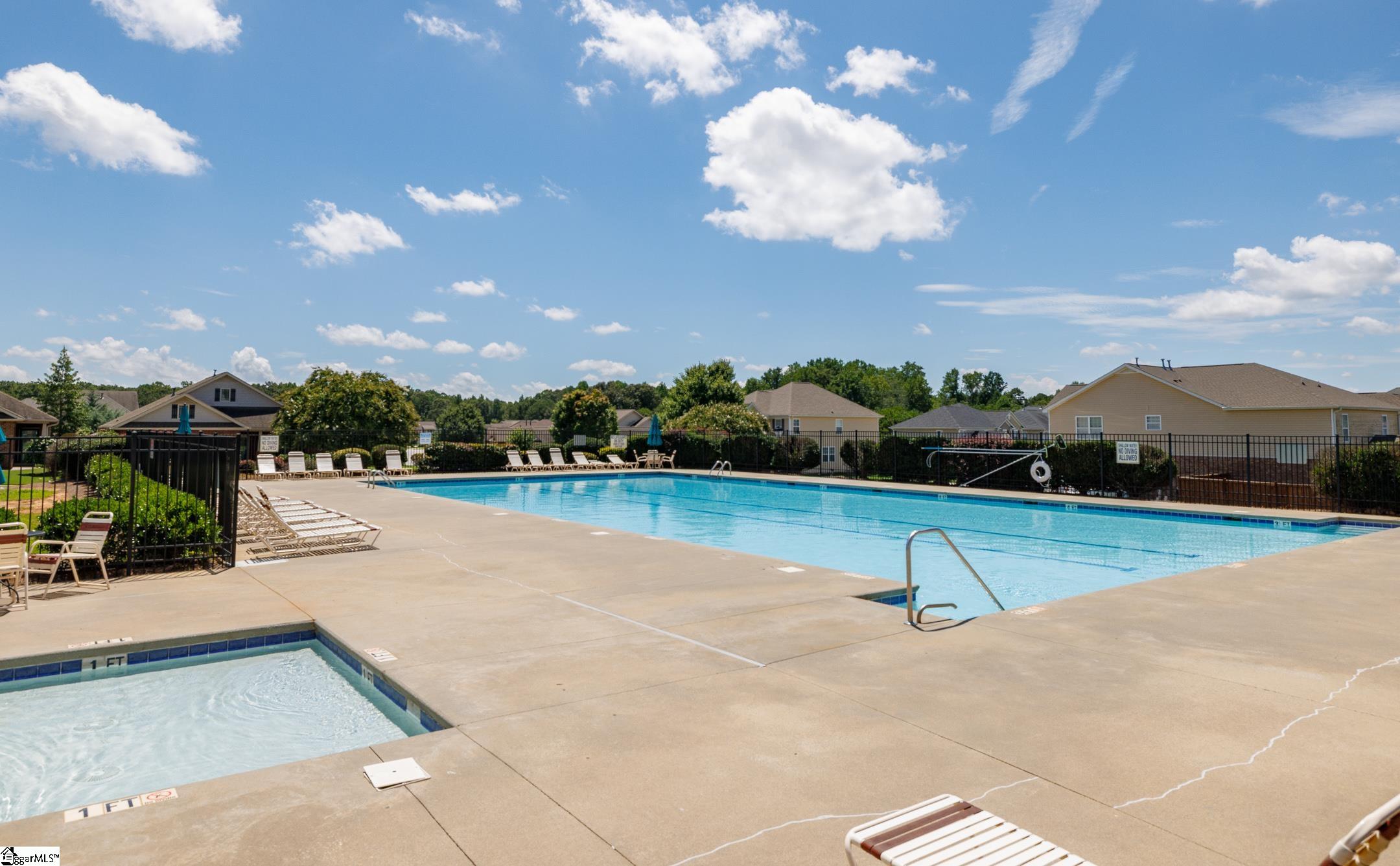8 Dandie Drive Simpsonville, SC 29680