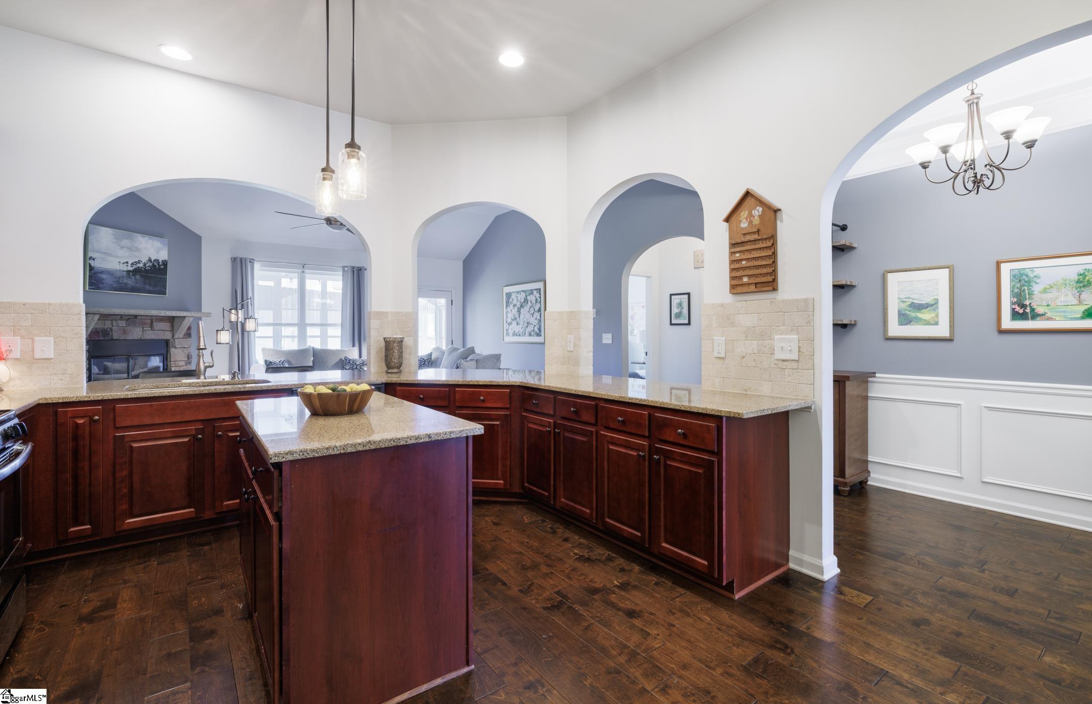 8 Dandie Drive Simpsonville, SC 29680