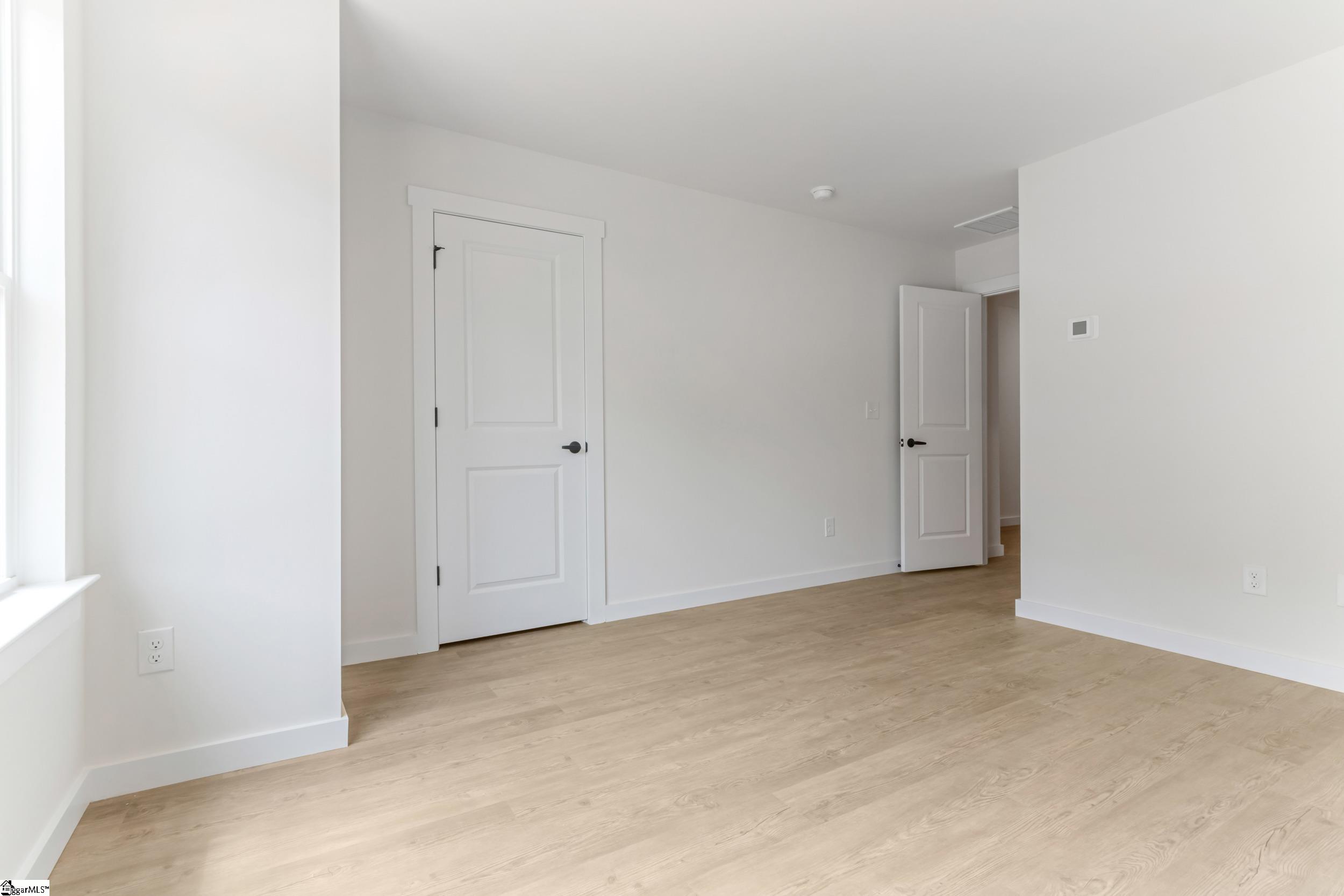 239 Vanderbilt Road Spartanburg, SC 29301
