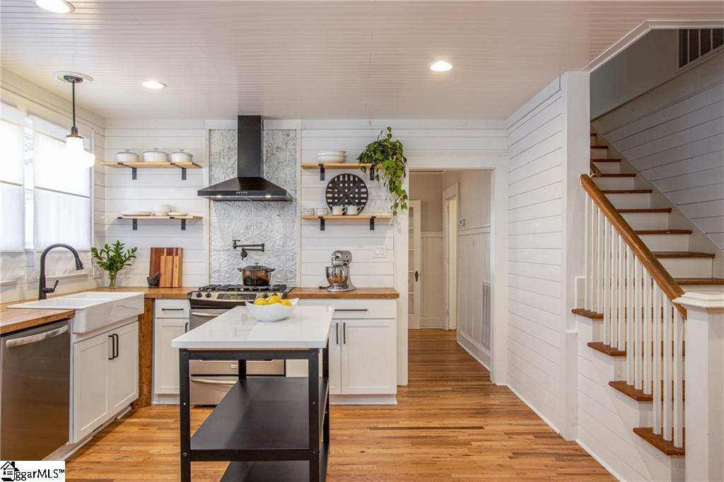 2415 Berkley Drive Anderson, SC 29625
