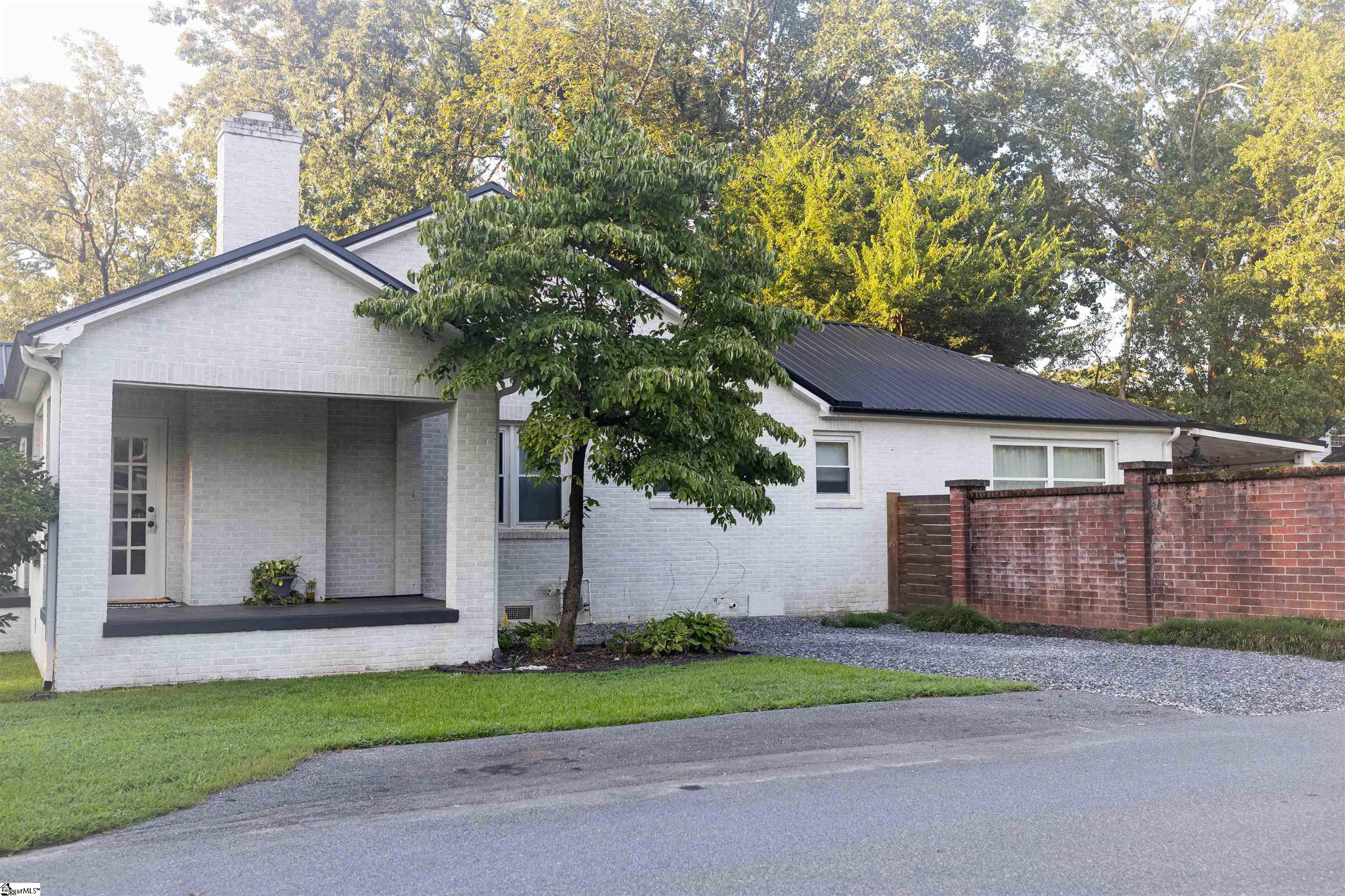 2415 Berkley Drive Anderson, SC 29625