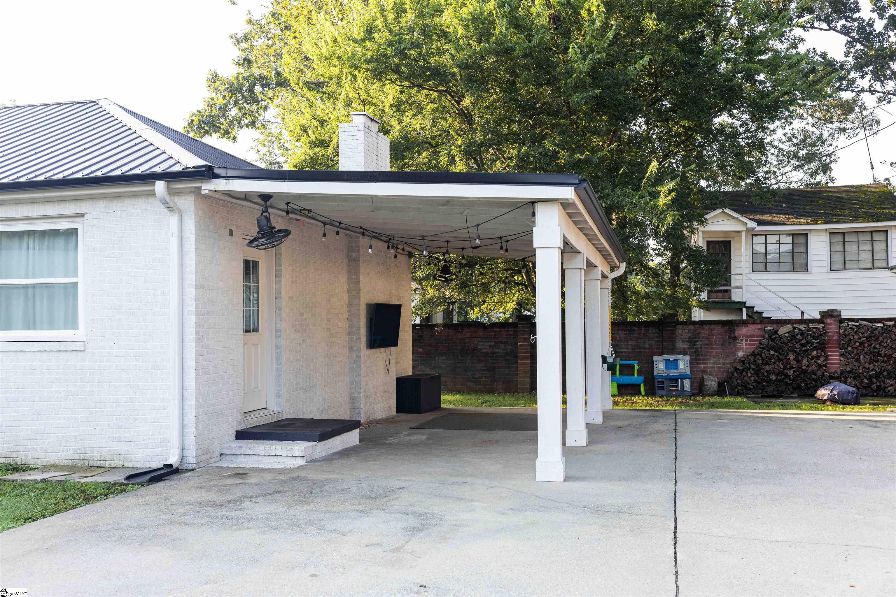 2415 Berkley Drive Anderson, SC 29625