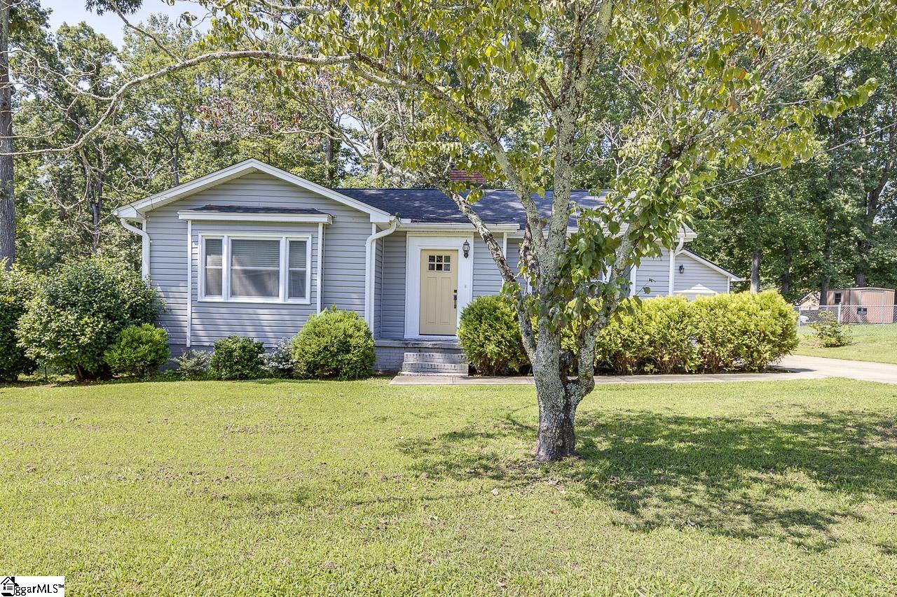 200 Cardinal Drive Taylors, SC 29687