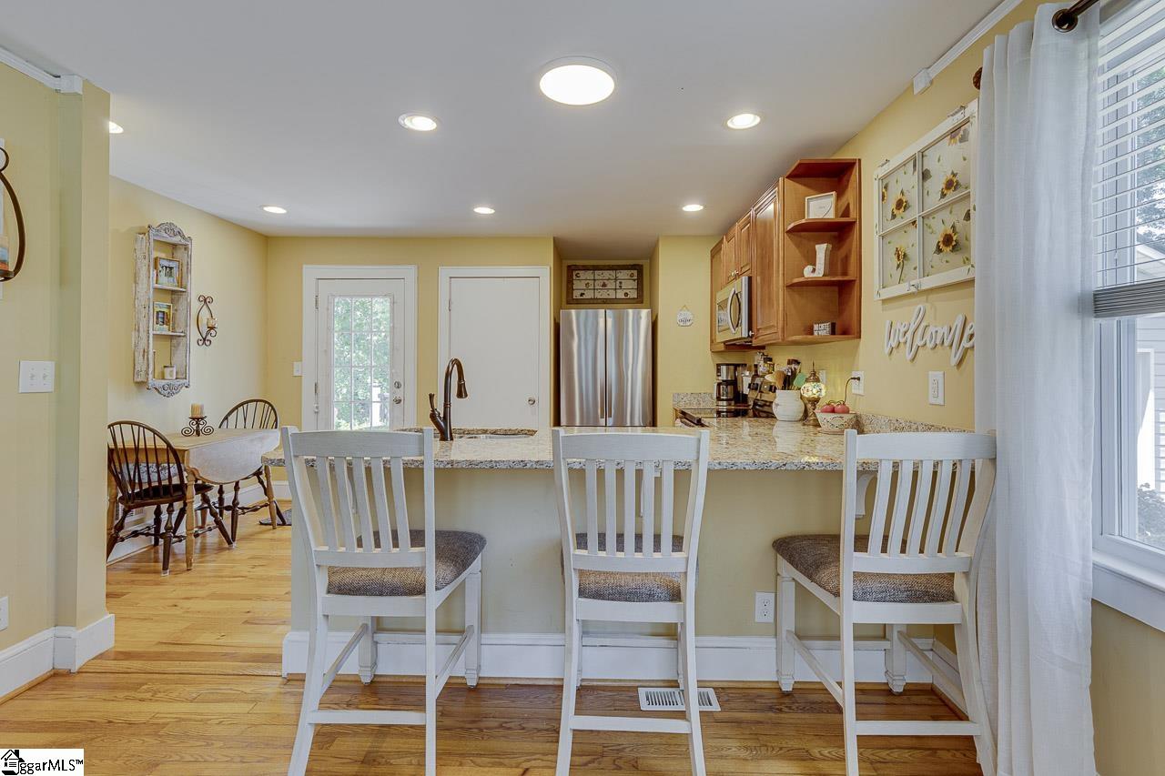 200 Cardinal Drive Taylors, SC 29687