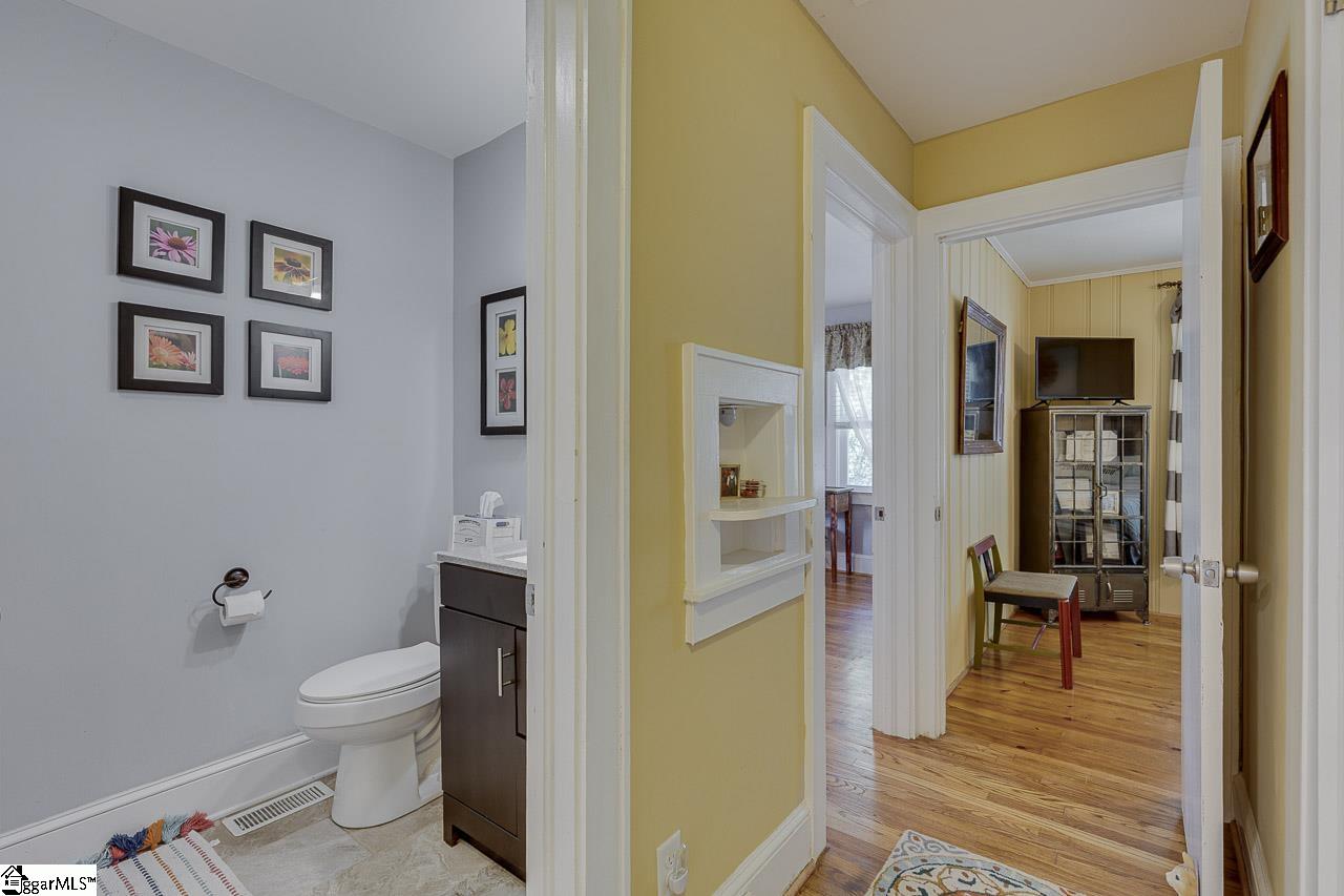 200 Cardinal Drive Taylors, SC 29687