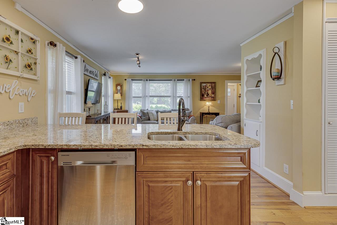 200 Cardinal Drive Taylors, SC 29687