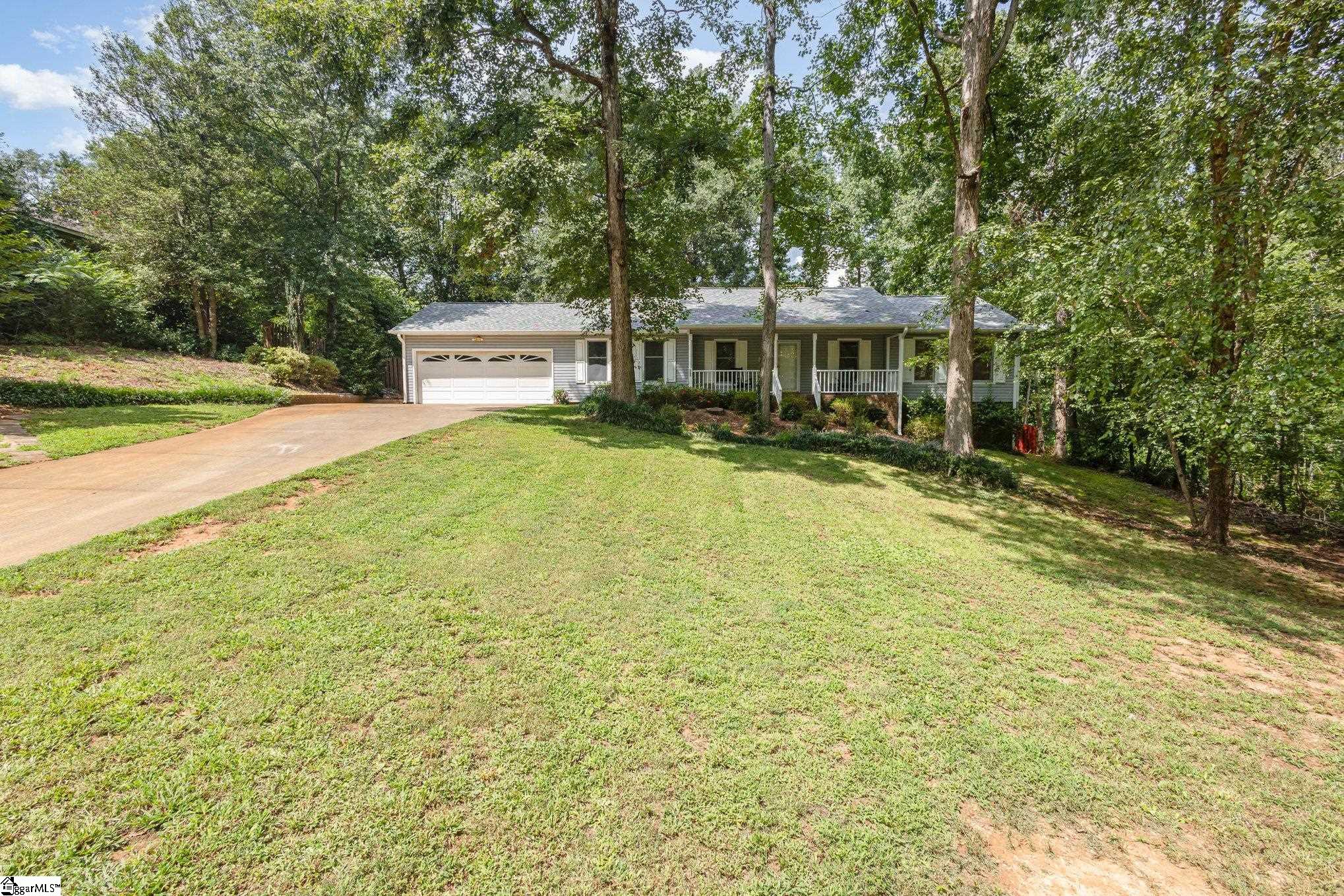 111 Castleford Road Moore, SC 29369