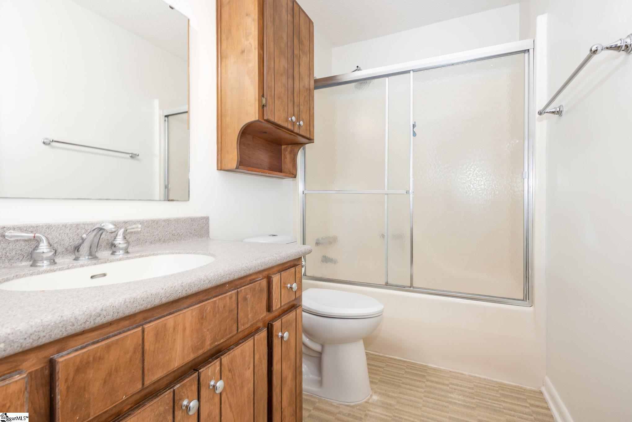 111 Castleford Road Moore, SC 29369