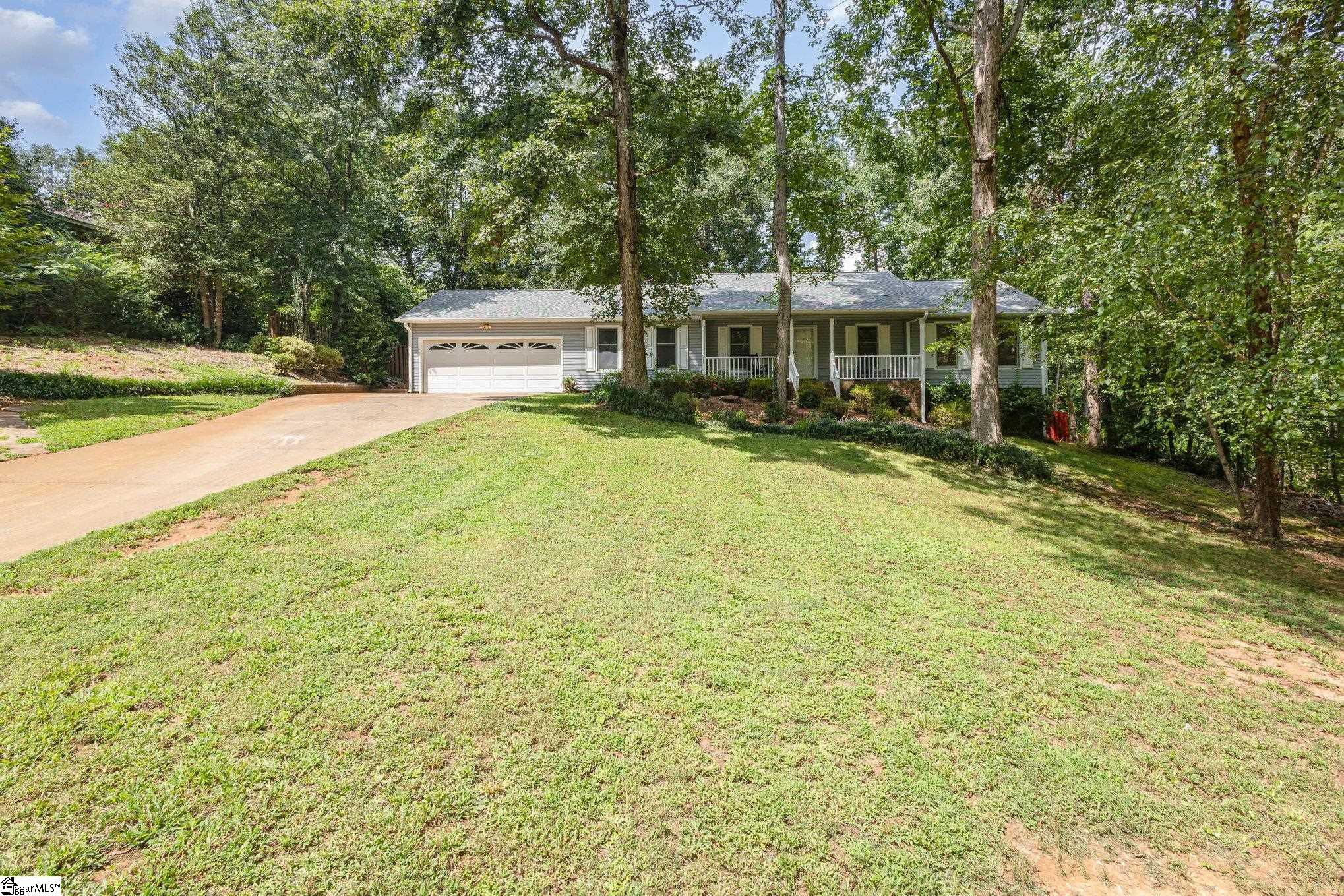 111 Castleford Road Moore, SC 29369