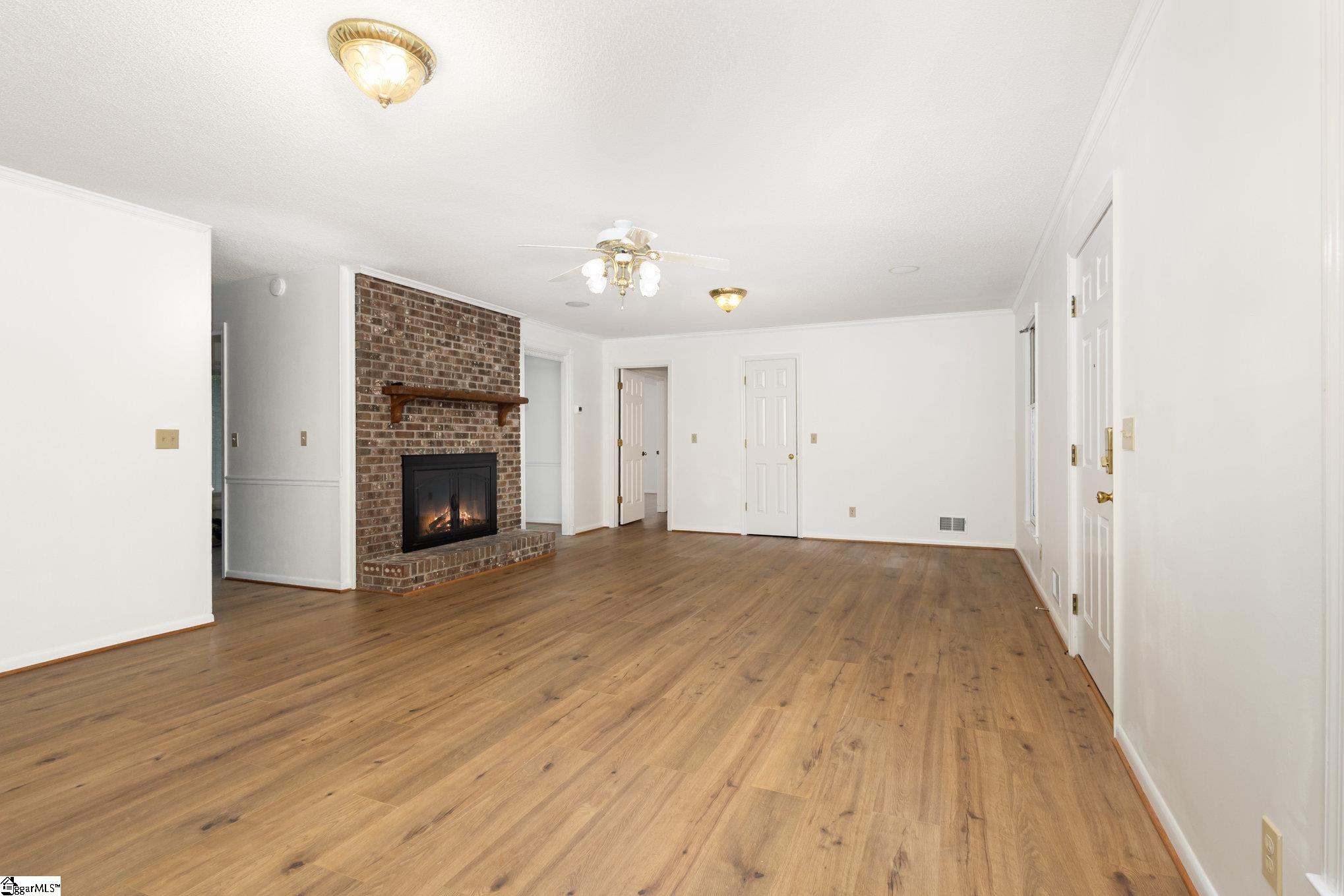 111 Castleford Road Moore, SC 29369