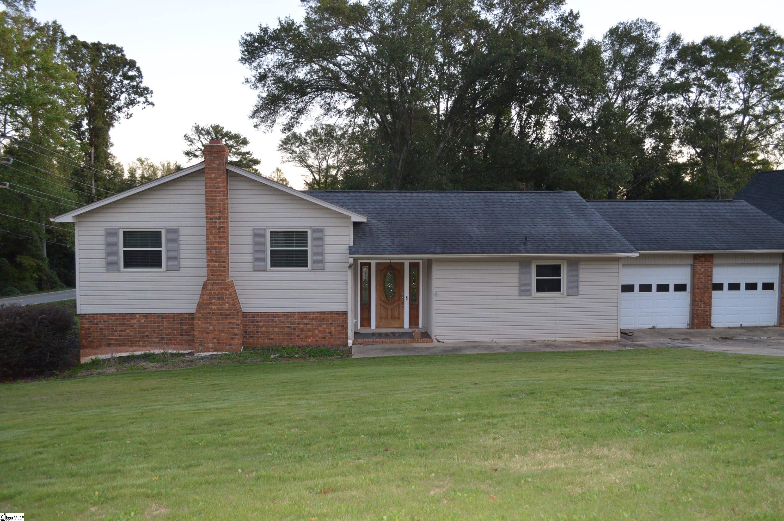 101 Lakefores Drive Greer, SC 29651