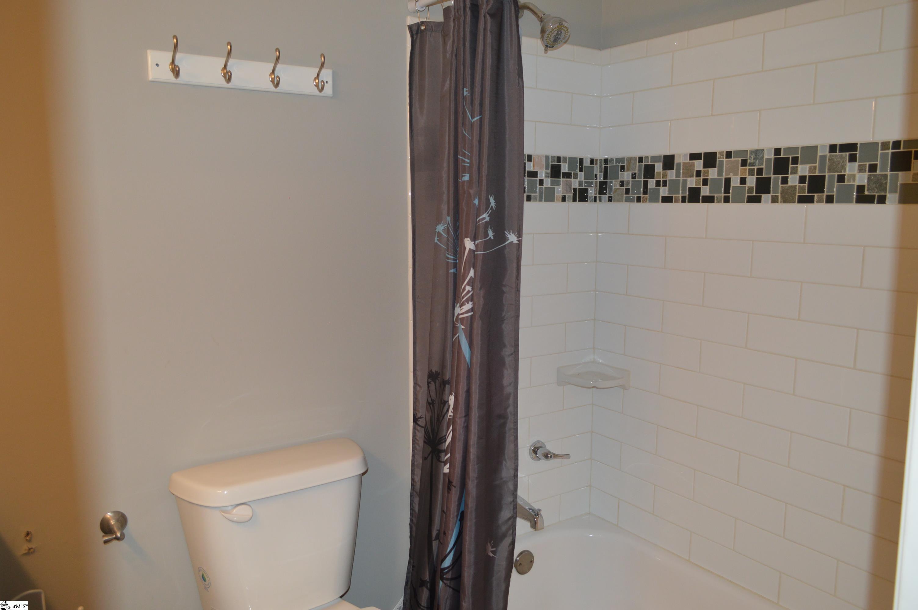 101 Lakefores Drive Greer, SC 29651
