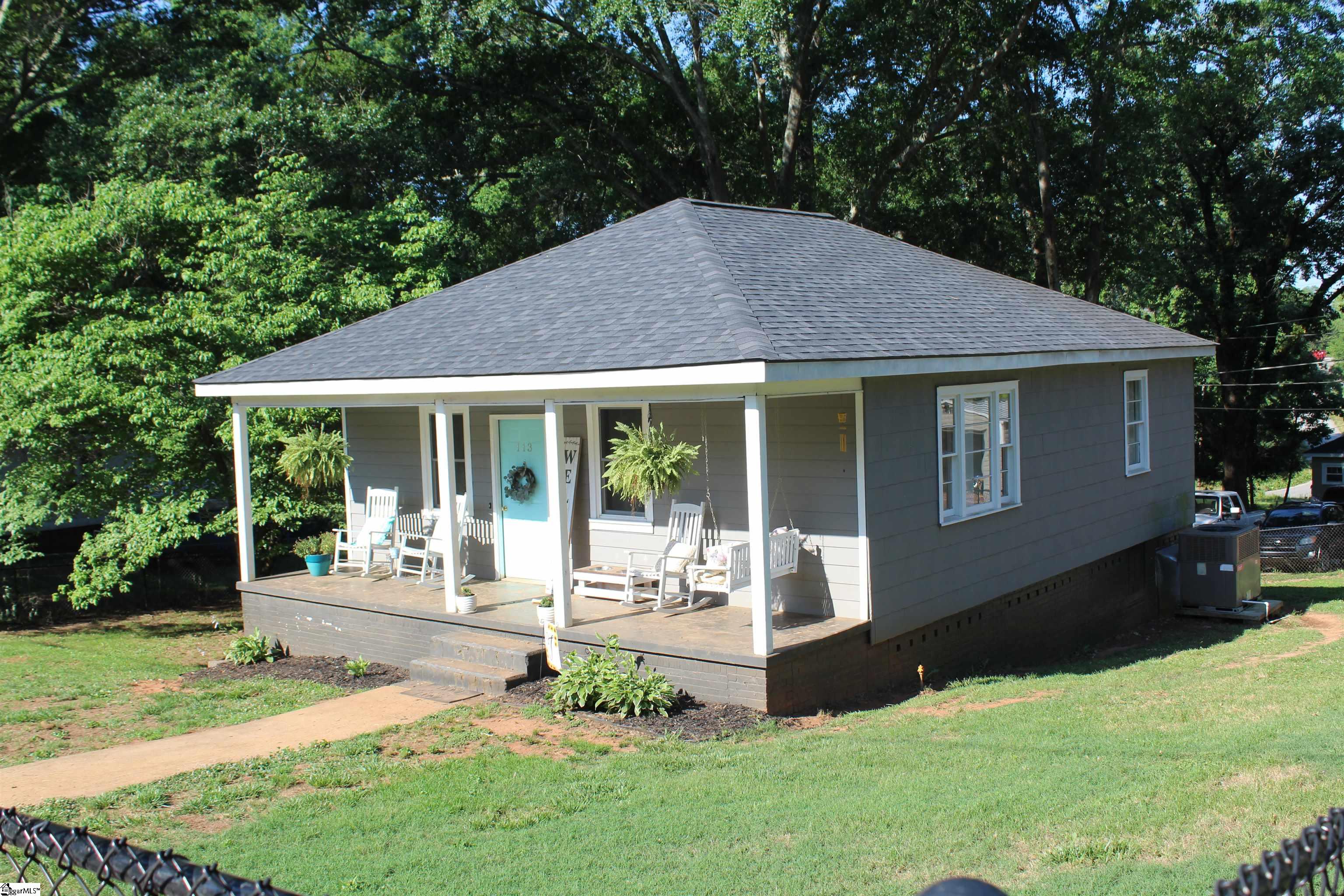 113 Ryan Street Easley, SC 29640