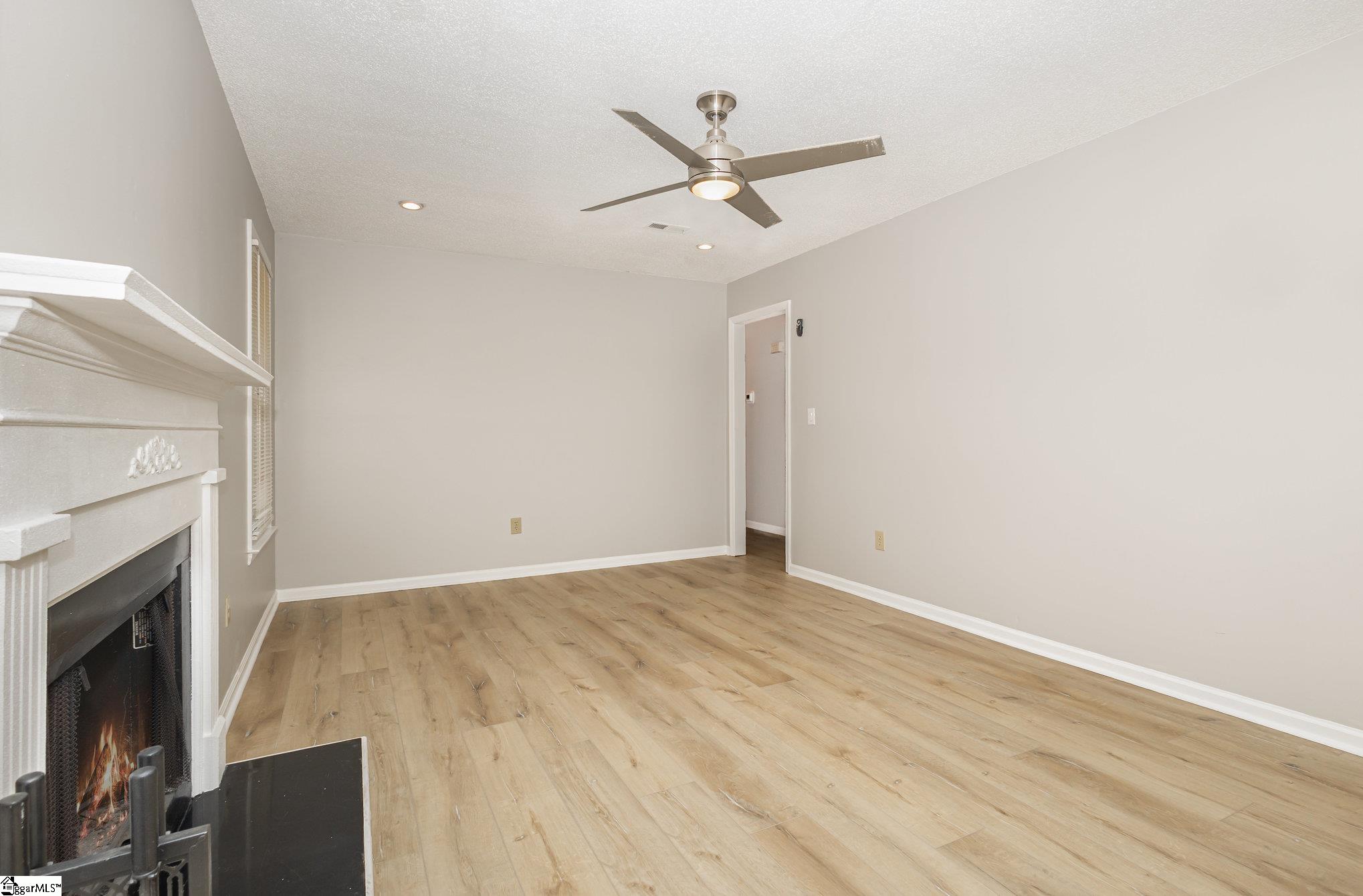 528 Indian Trail Taylors, SC 29687