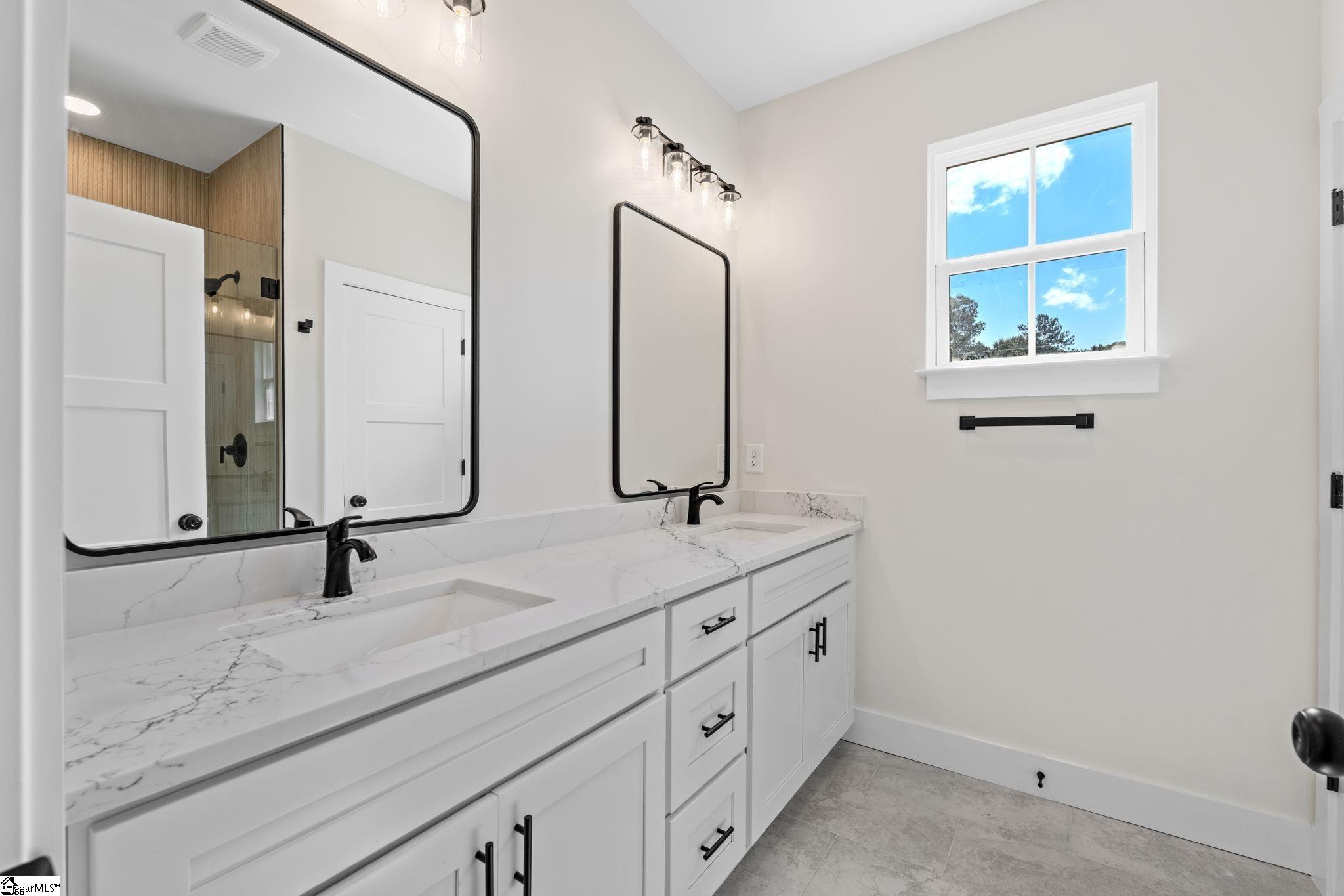 103 Mount Bay Drive Westminster, SC 29693