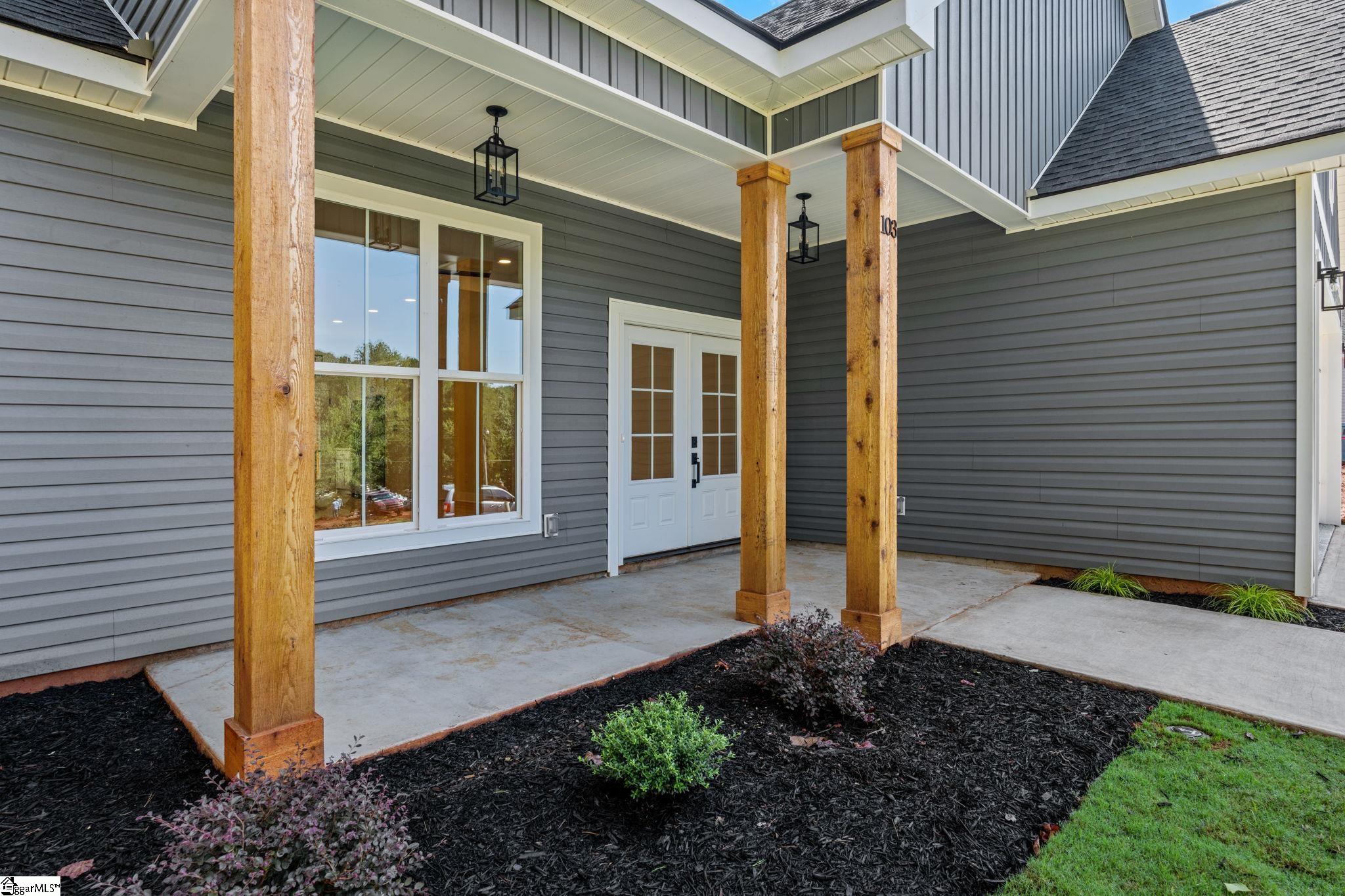 103 Mount Bay Drive Westminster, SC 29693