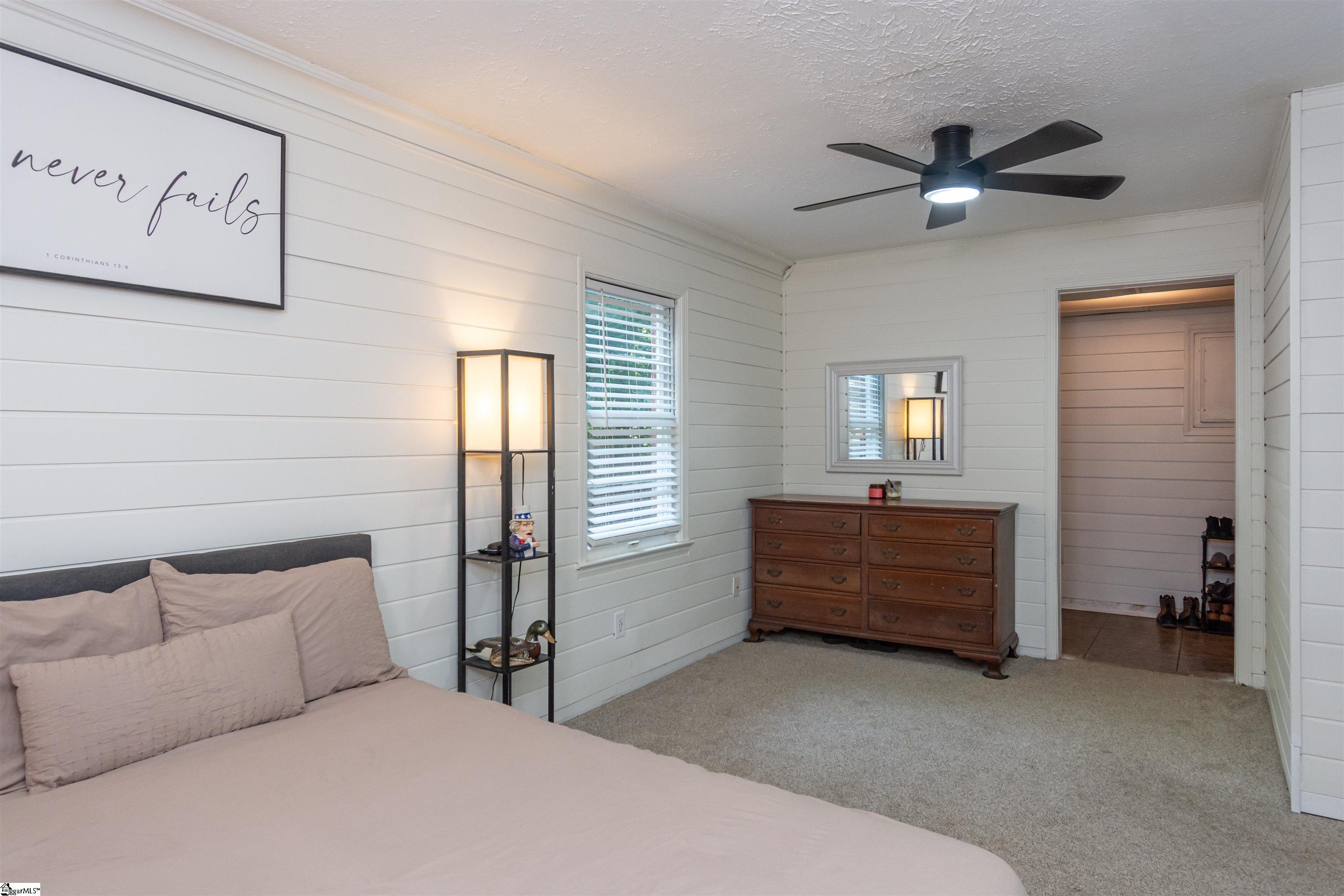 1407 E Yellow Wood Drive Simpsonville, SC 29680