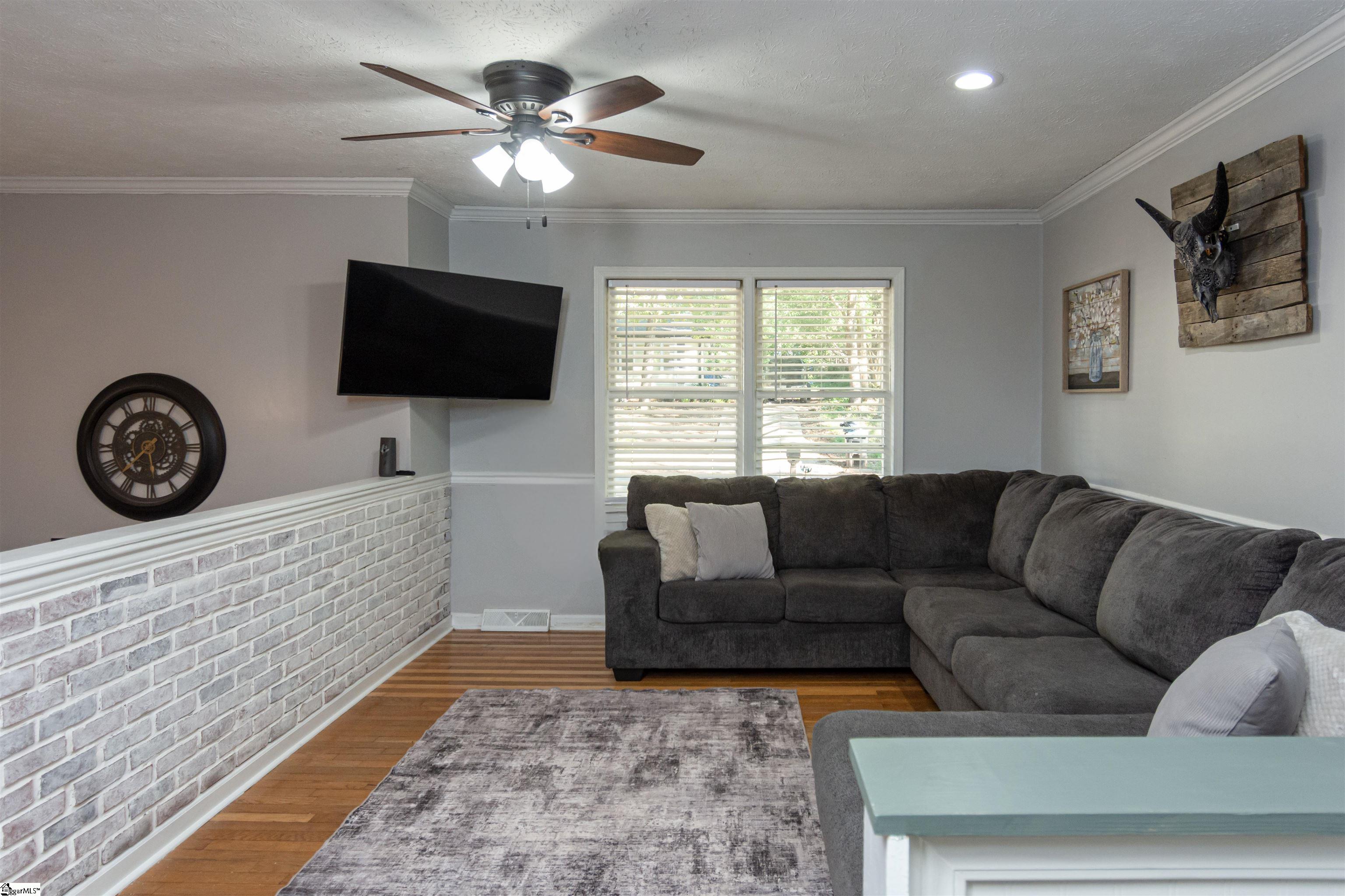 1407 E Yellow Wood Drive Simpsonville, SC 29680