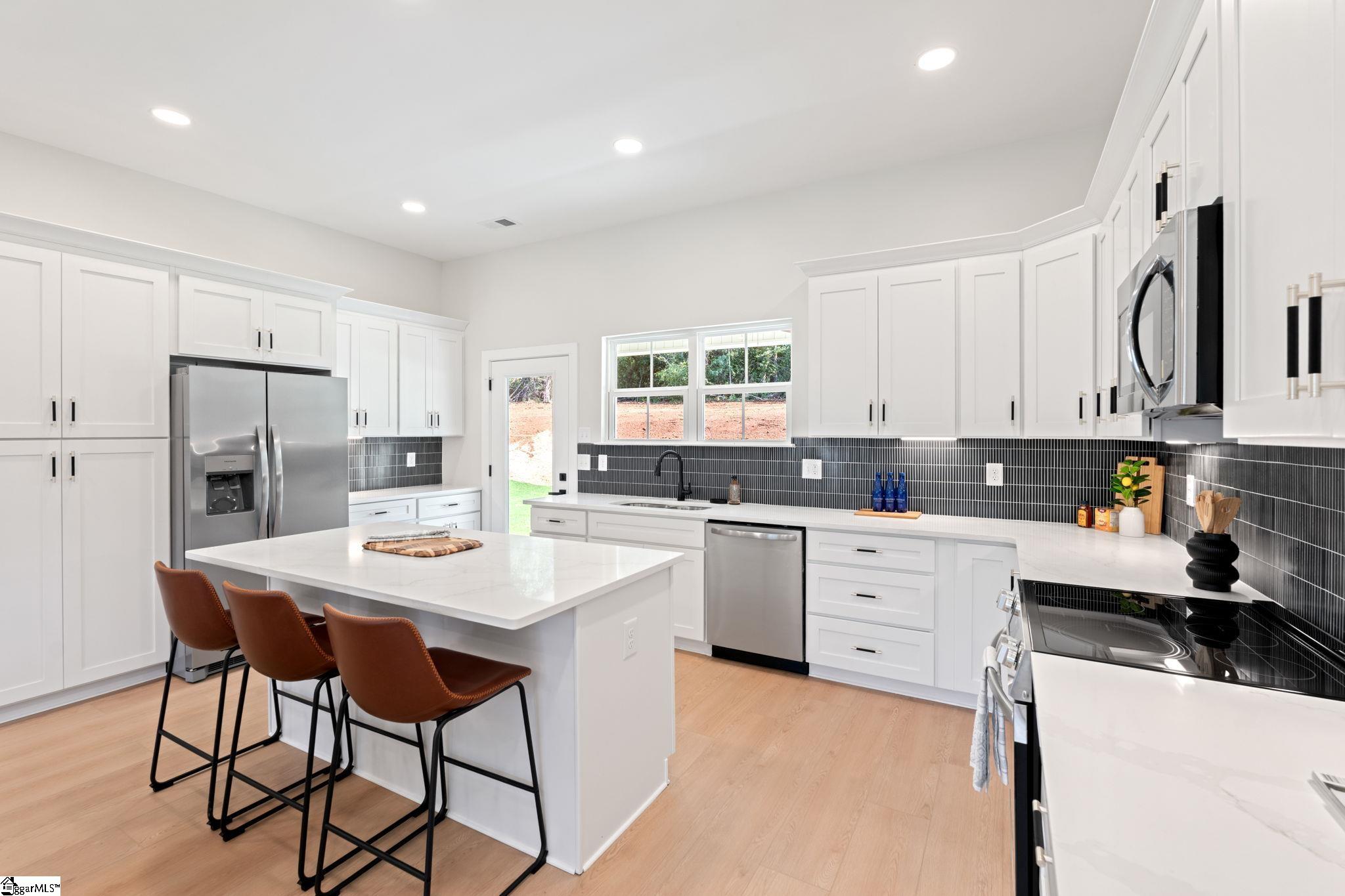 107 Mount Bay Drive Westminster, SC 29693