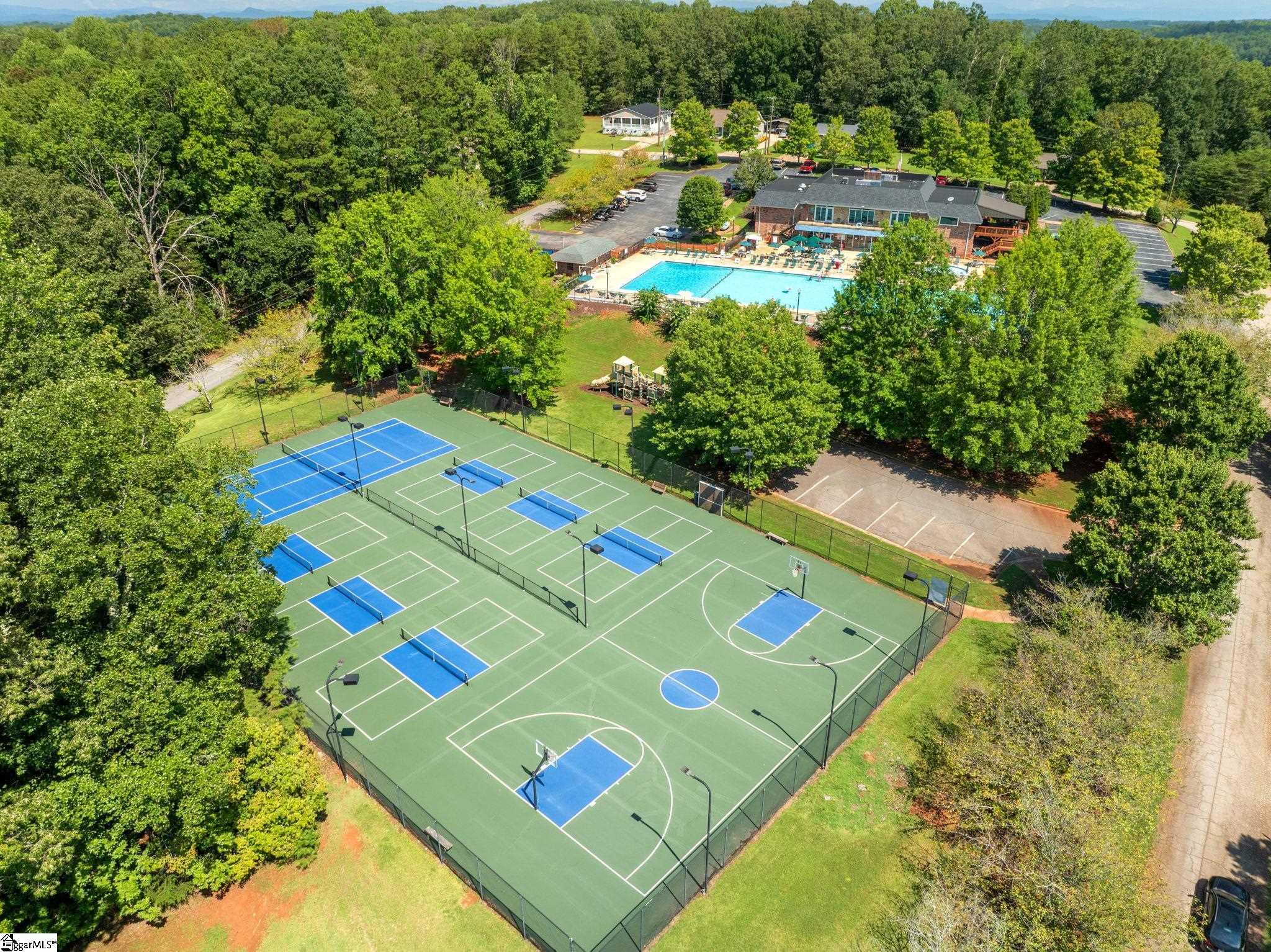 107 Mount Bay Drive Westminster, SC 29693