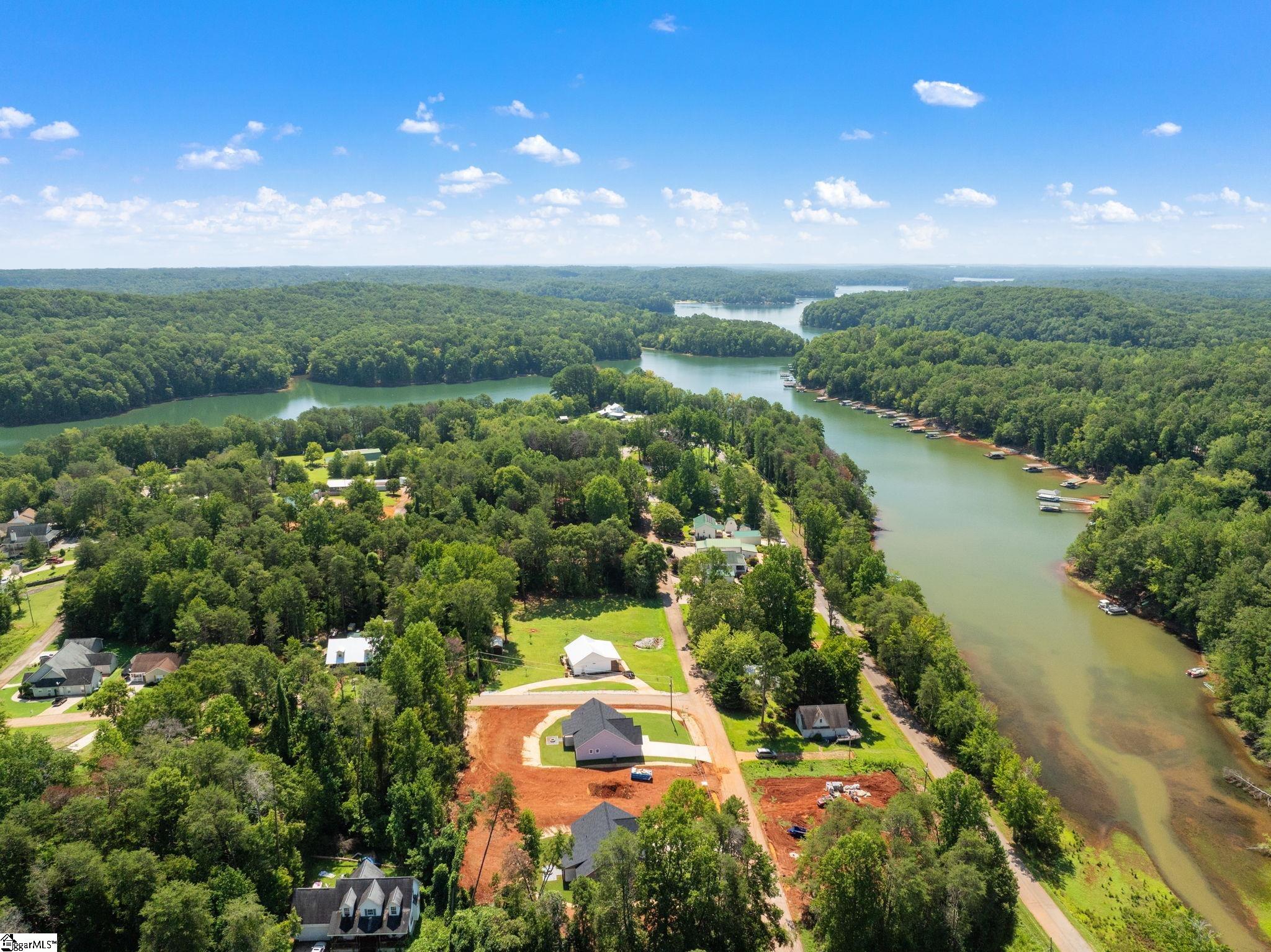 107 Mount Bay Drive Westminster, SC 29693