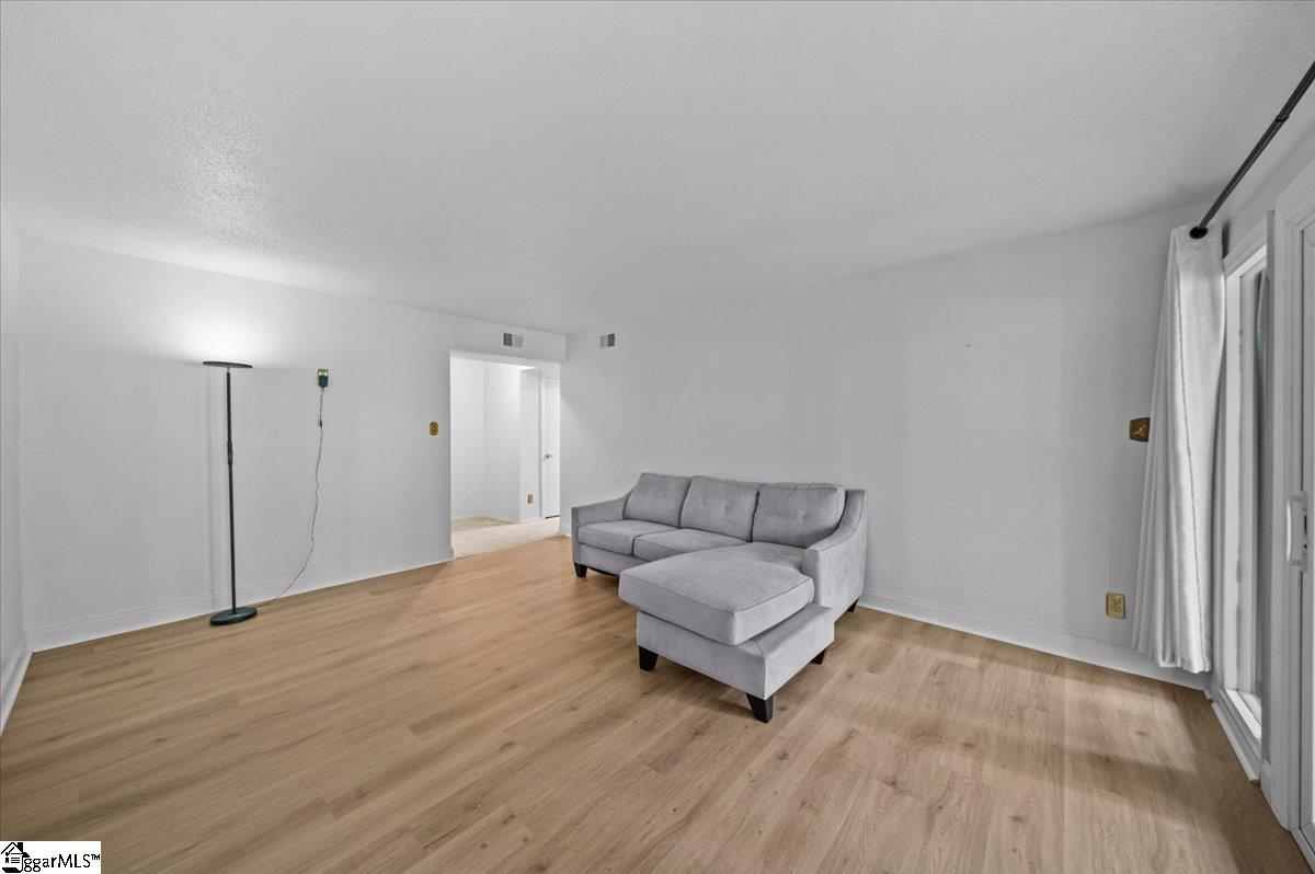 178 Ingleoak Lane Greenville, SC 29615