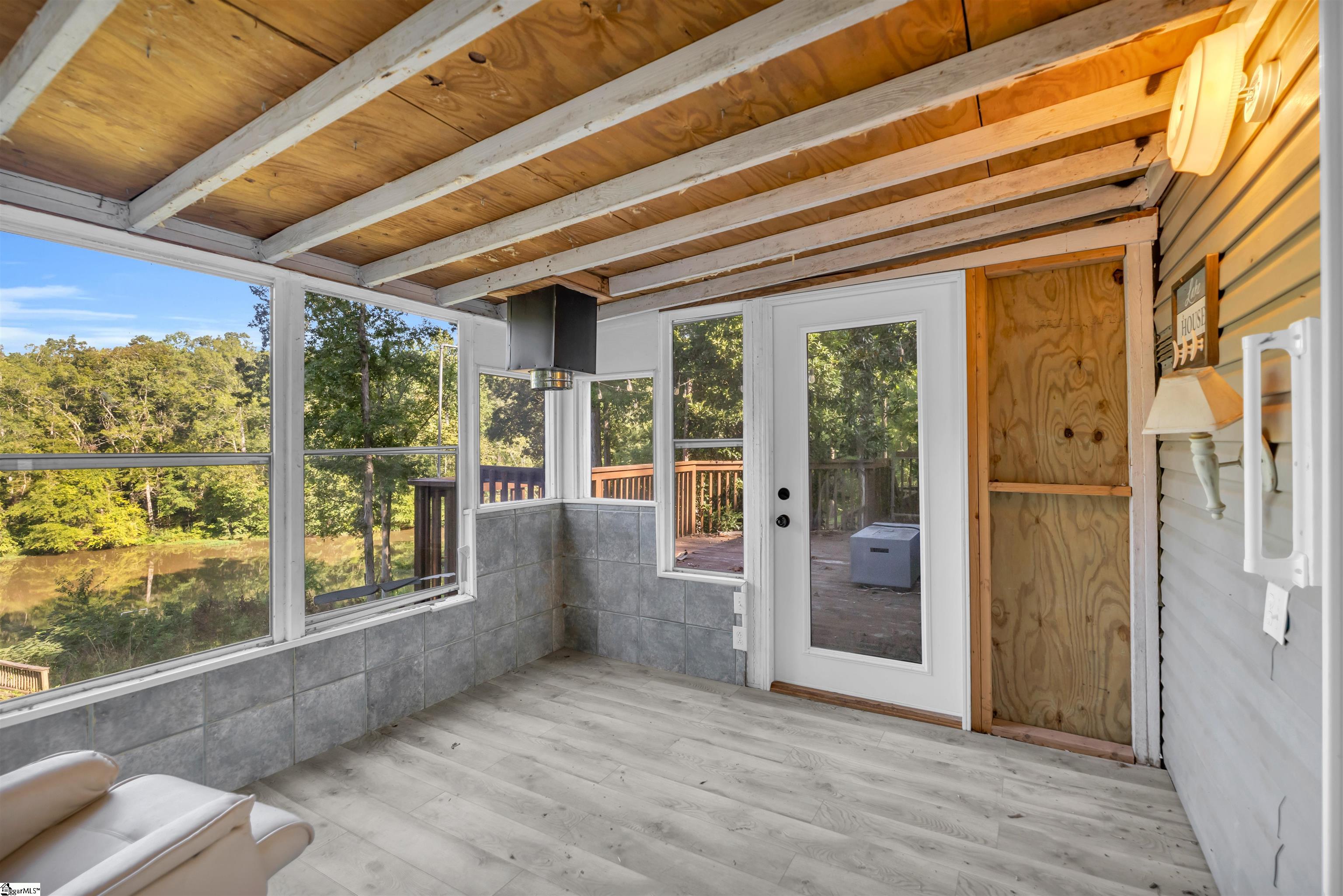 487 Neptune Drive Waterloo, SC 29384