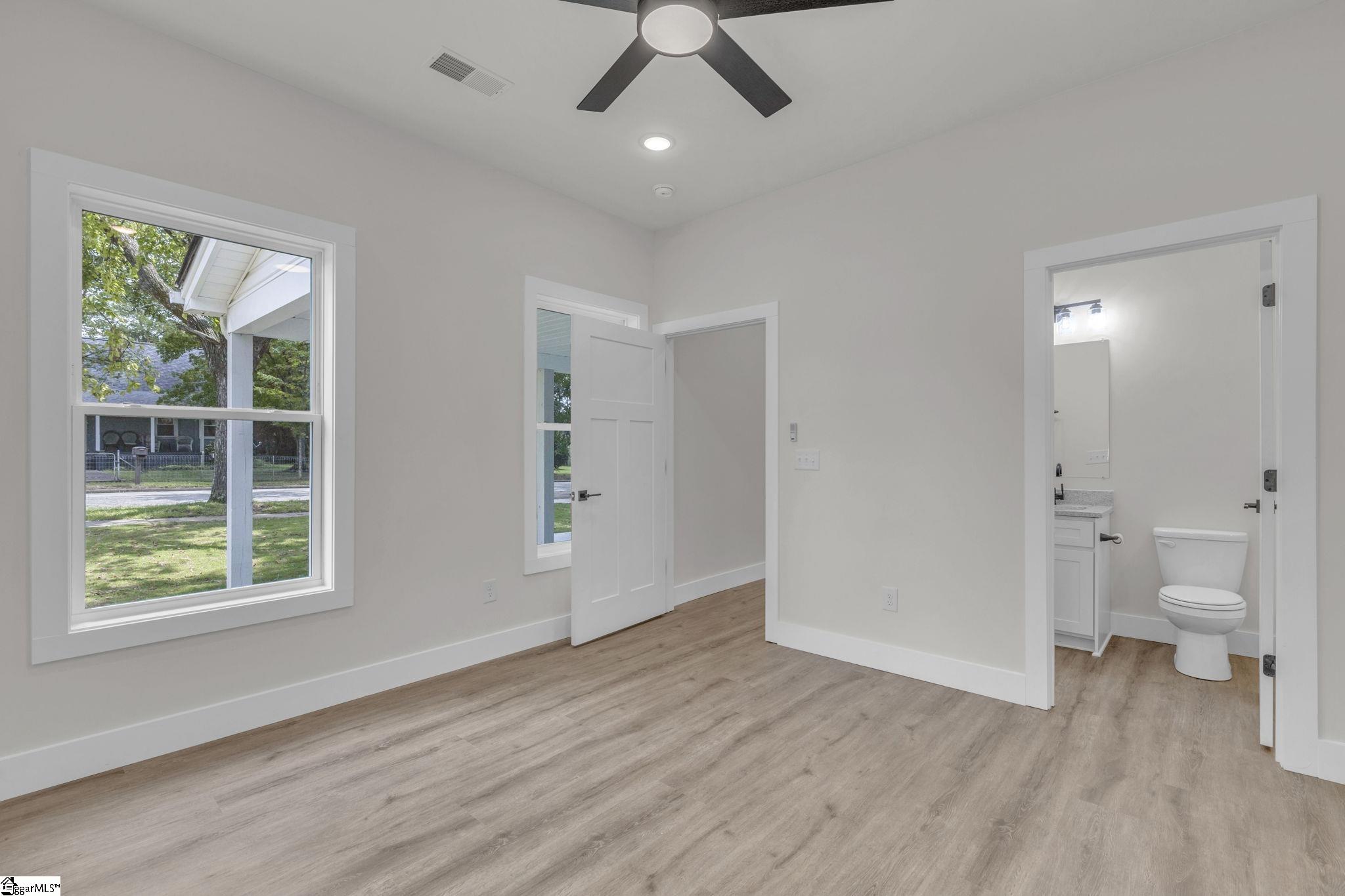 59 Allen Street Greenville, SC 29605
