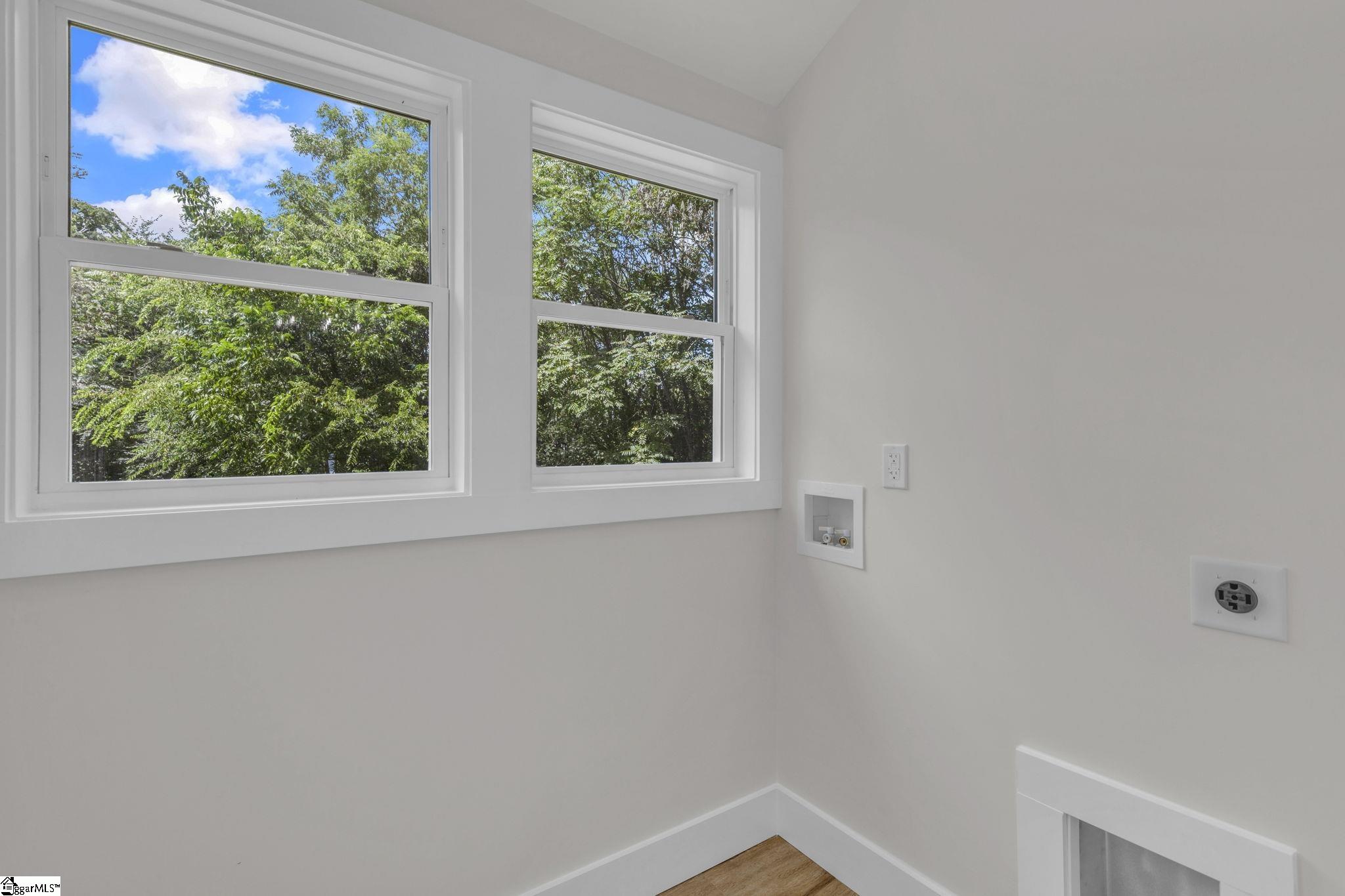 59 Allen Street Greenville, SC 29605