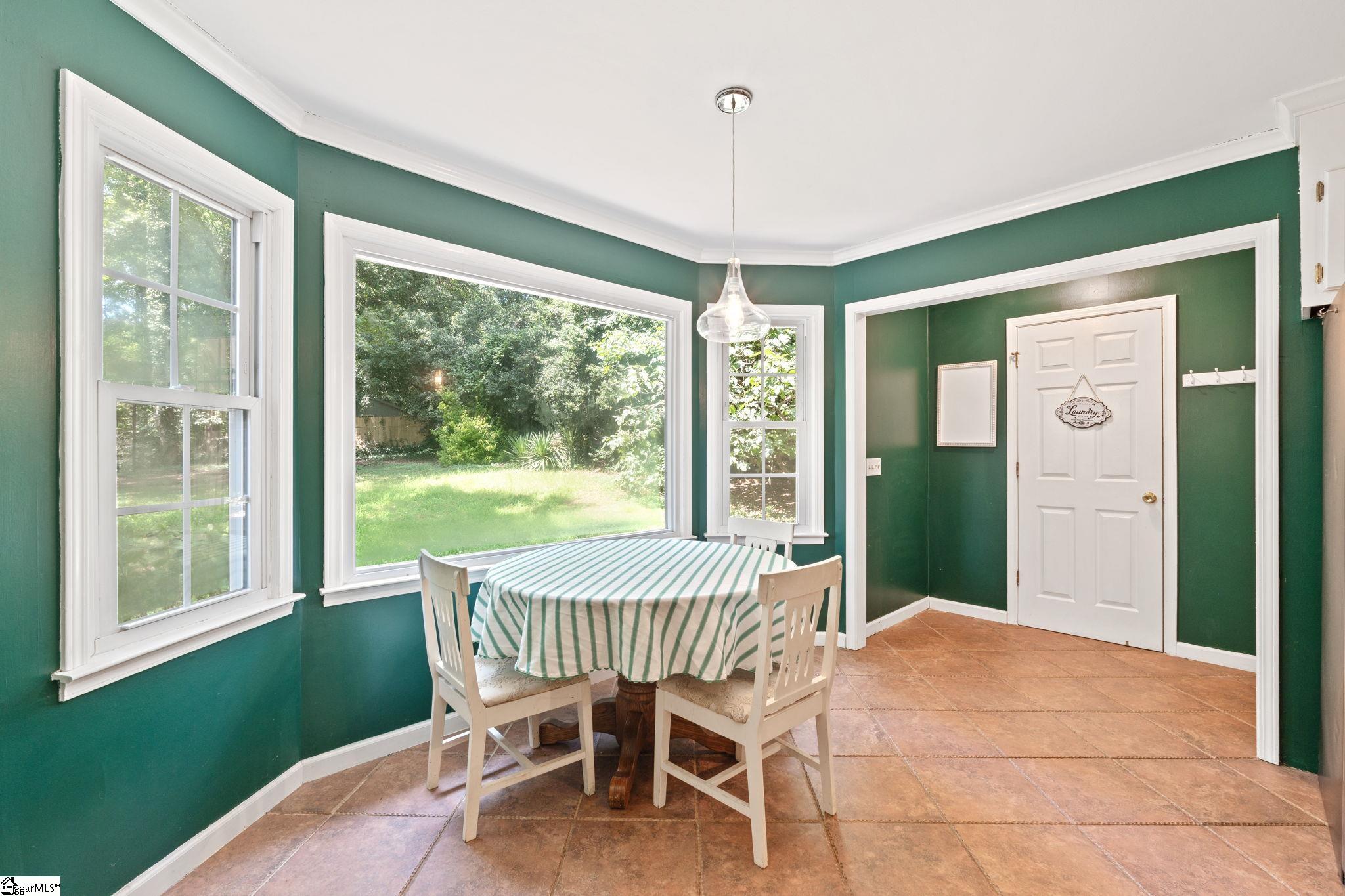 22 Bernwood Drive Taylors, SC 29687
