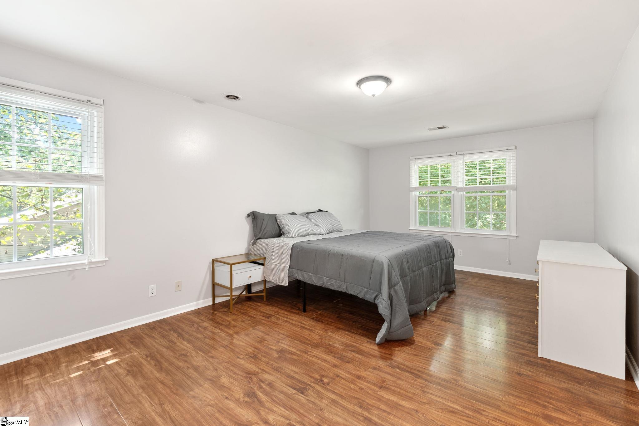22 Bernwood Drive Taylors, SC 29687