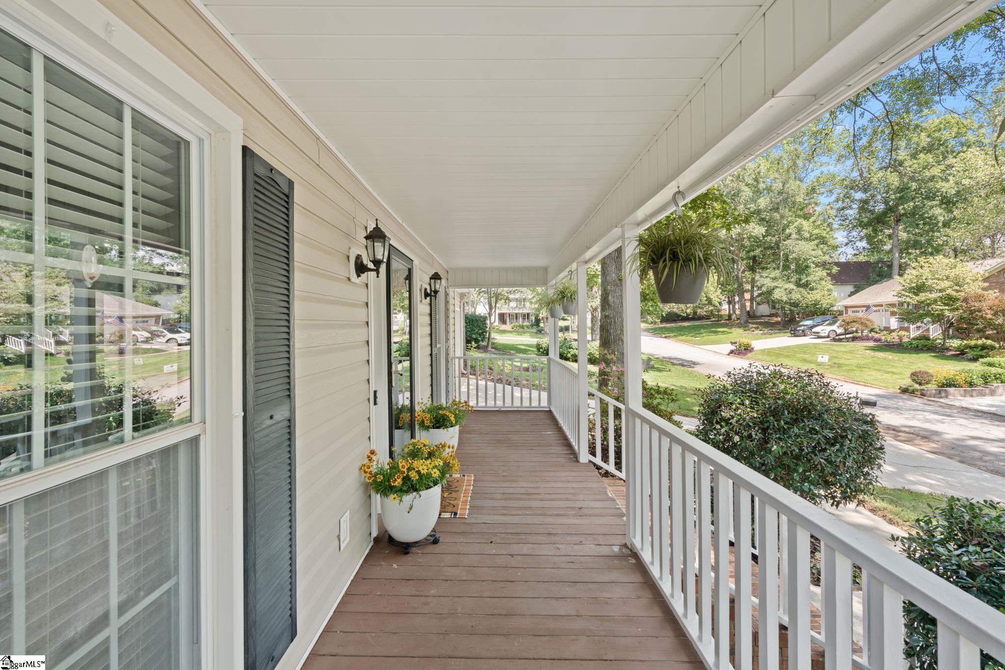 22 Bernwood Drive Taylors, SC 29687