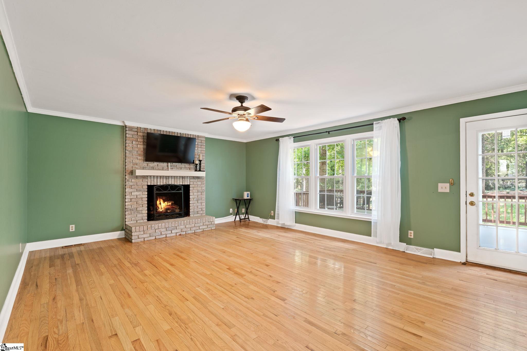 22 Bernwood Drive Taylors, SC 29687
